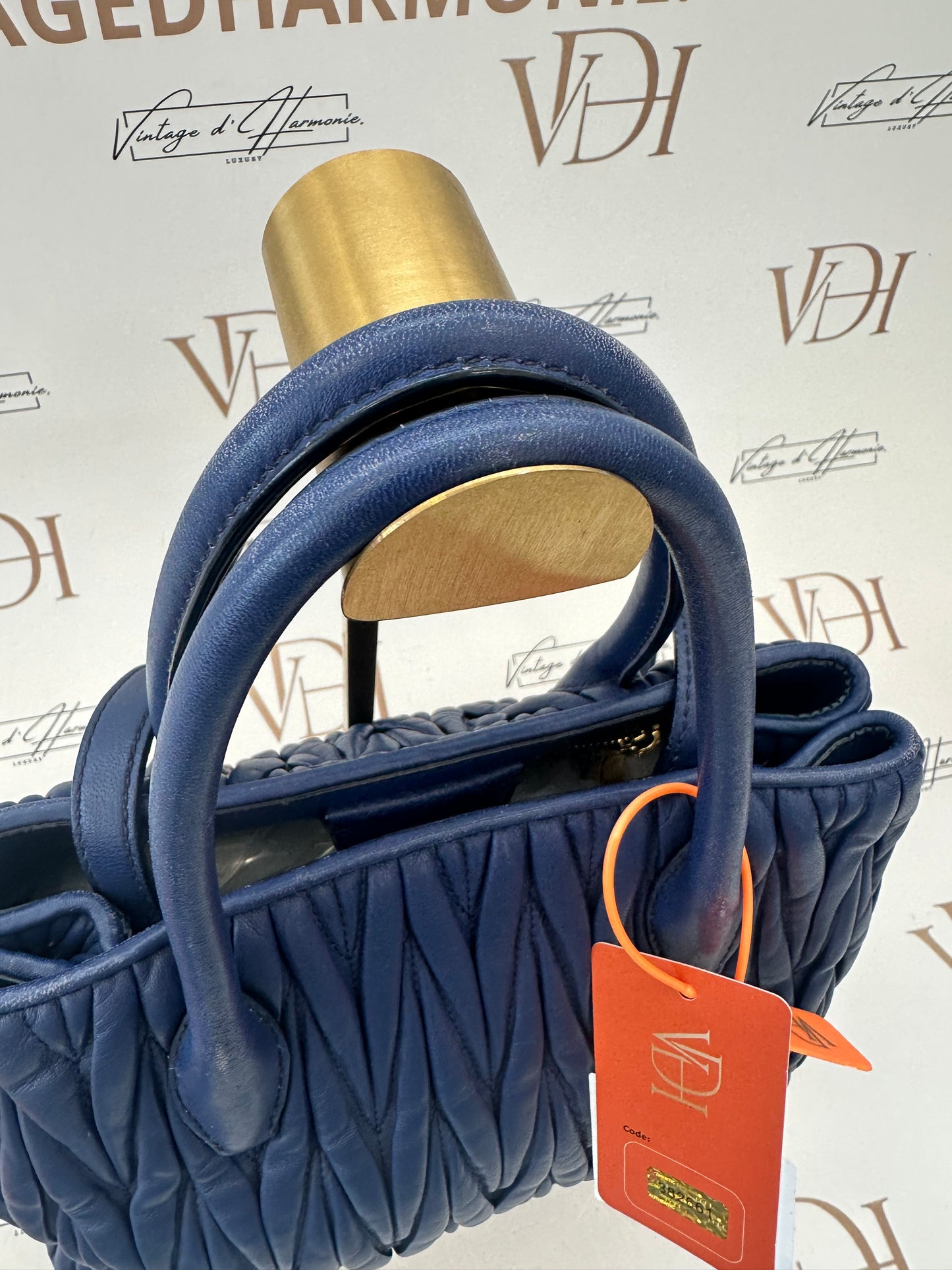 382661 -  Miu Miu Avenue