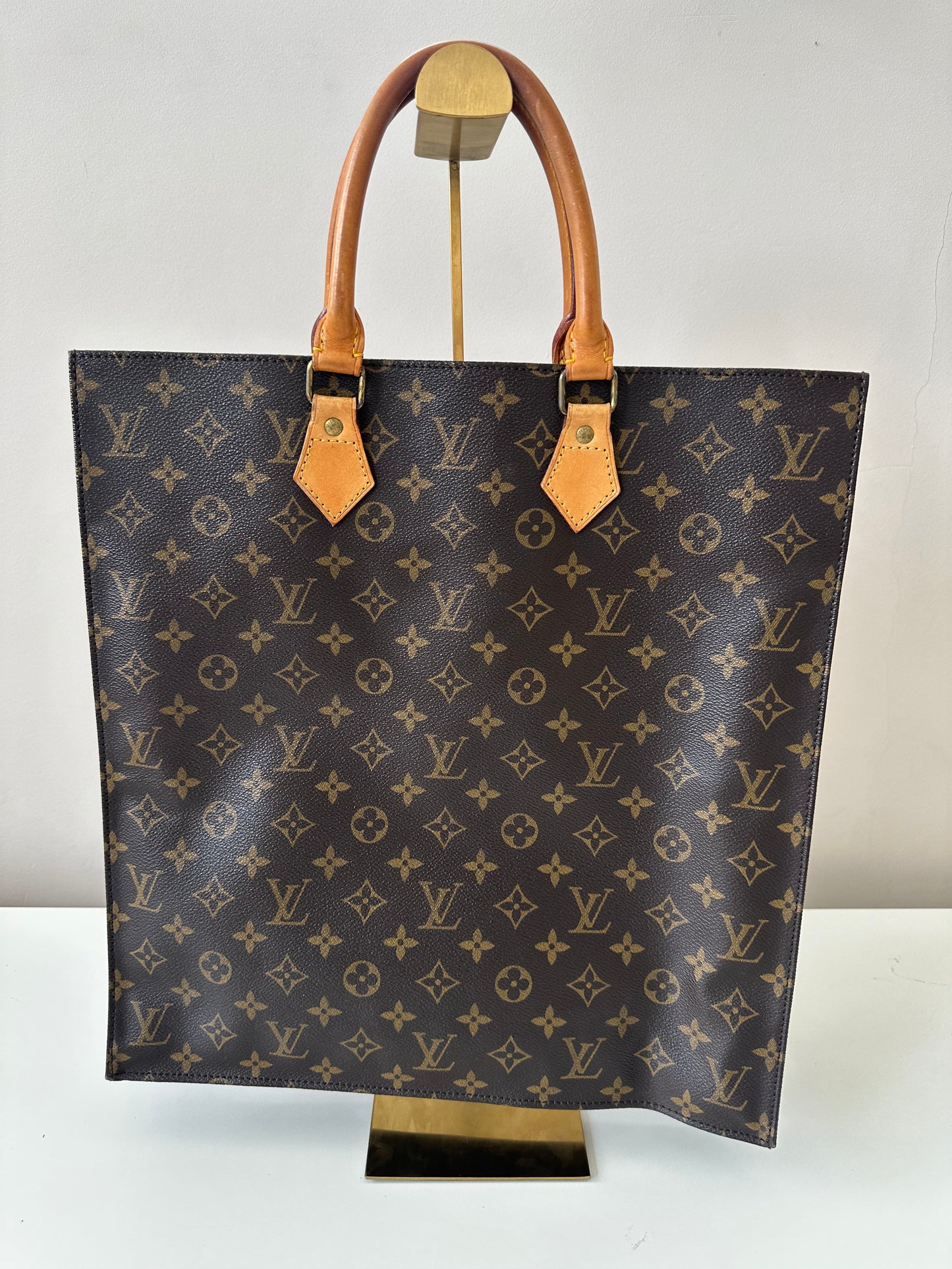 Louis Vuitton Sac Plat