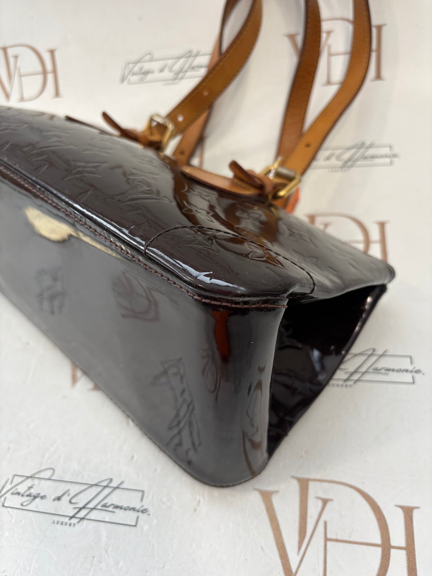 018649 - Louis Vuitton Vernis Rosewood