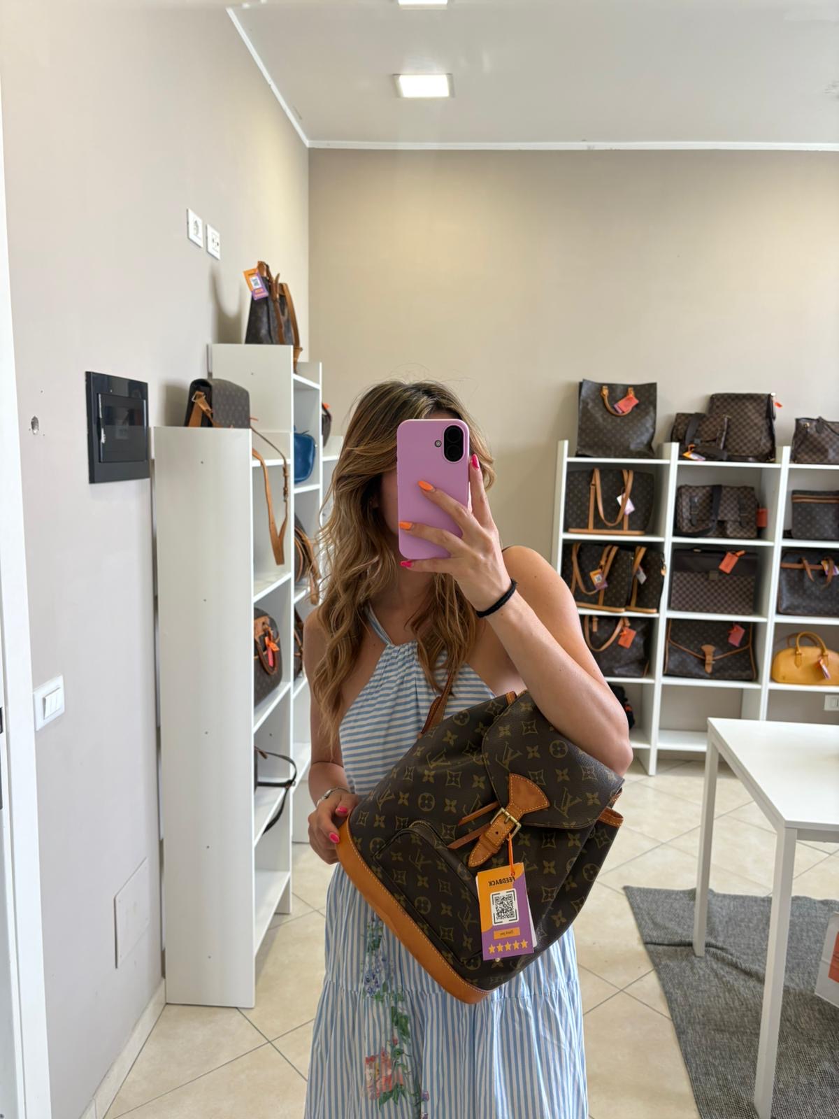 Louis Vuitton Montsouris MM