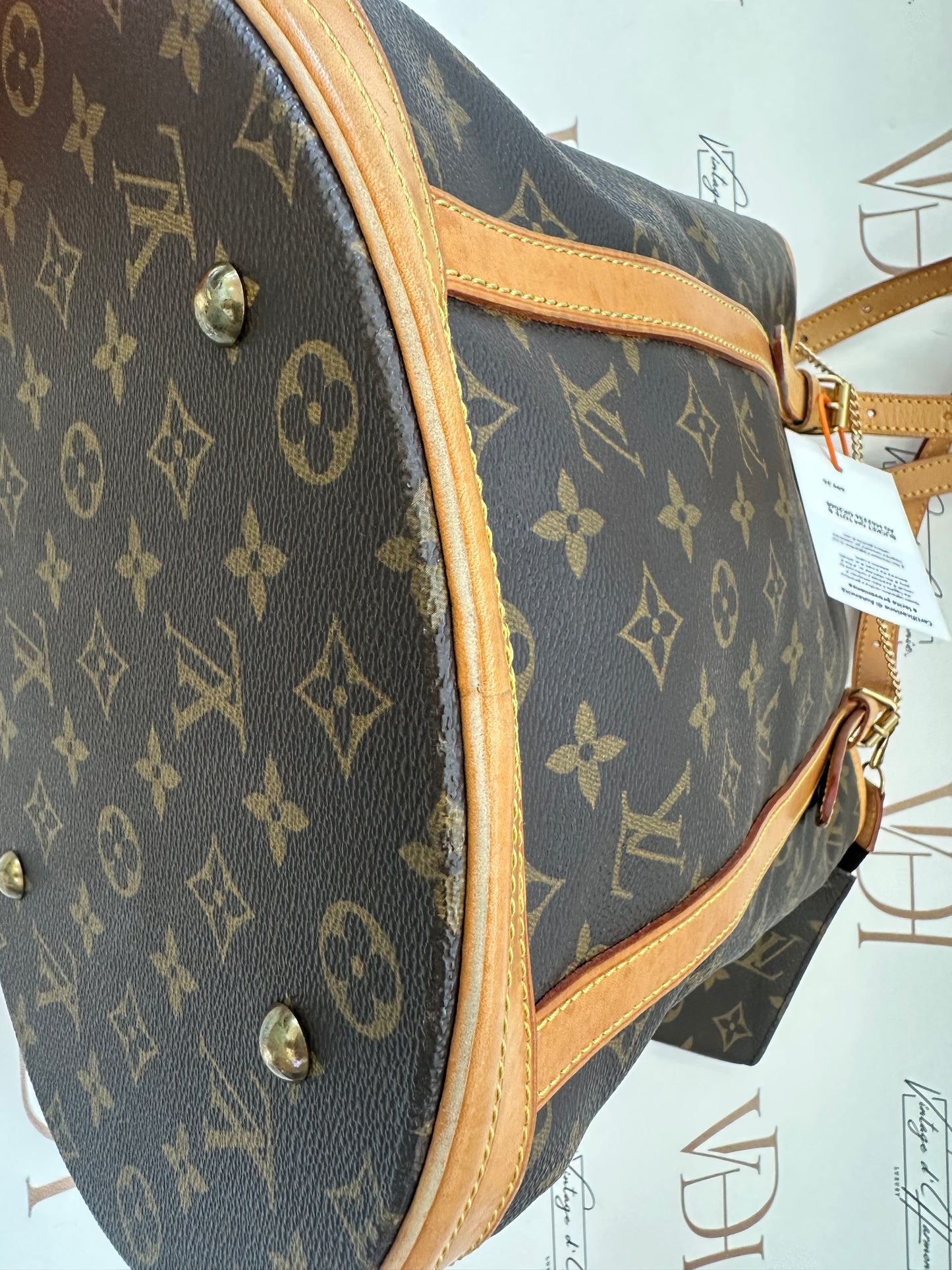 017785 - Louis Vuitton Bucket GM