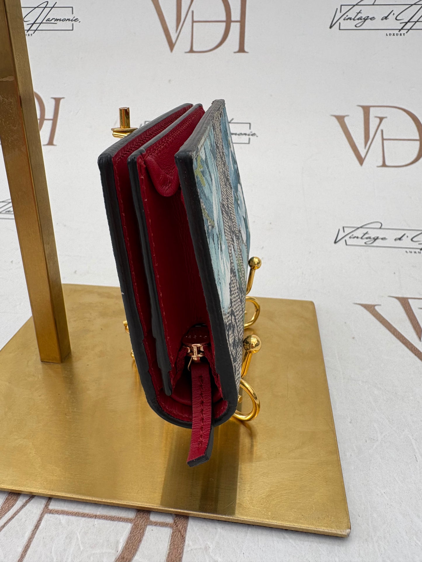 383027 - Gucci Wallet