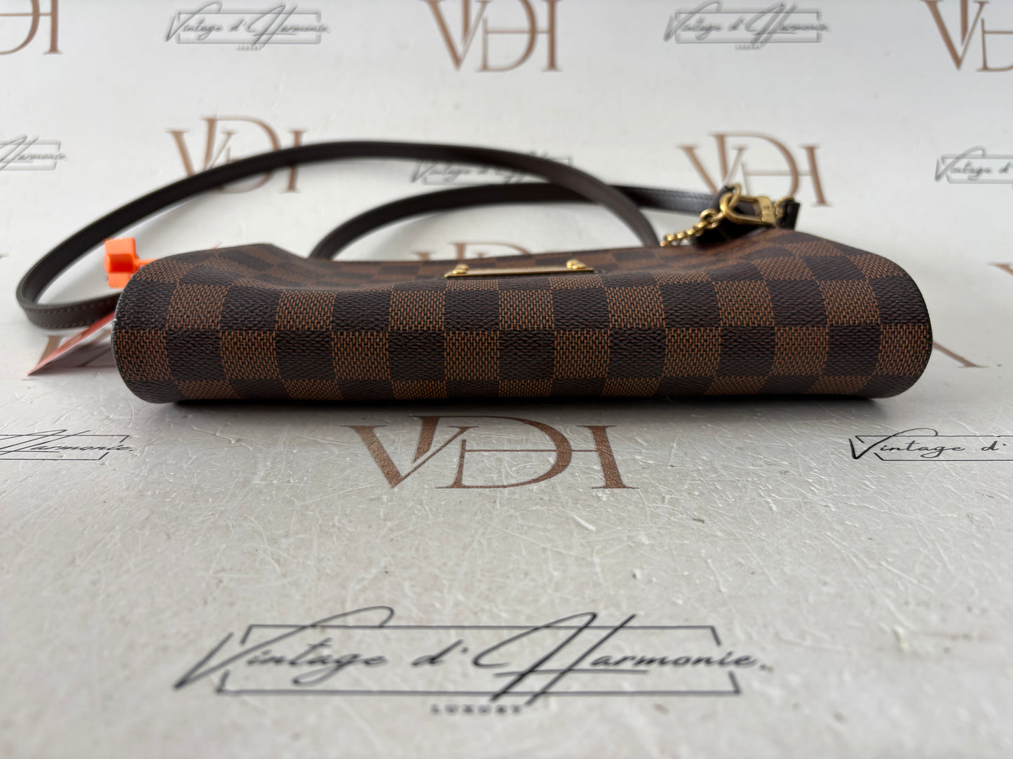018410 - Louis Vuitton Eva