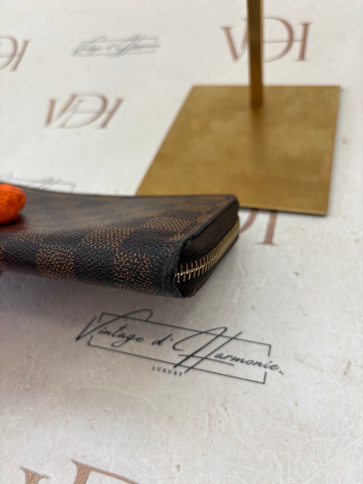 018551 - Louis Vuitton Wallet Damier