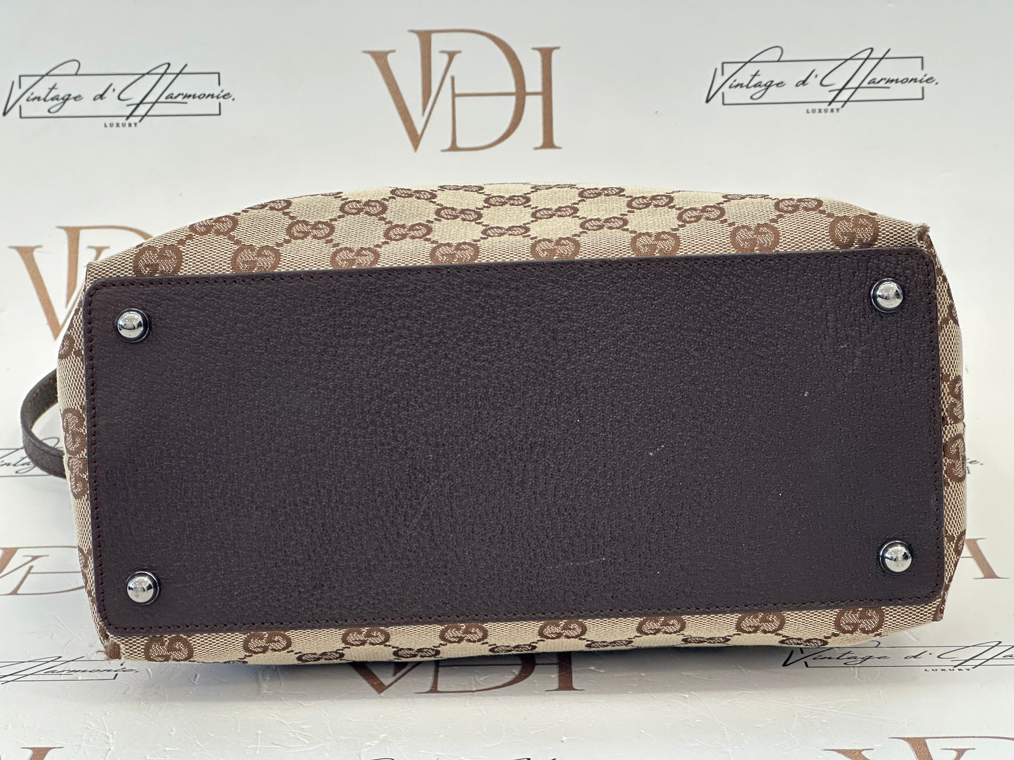 017740 - Gucci Beige Canvas