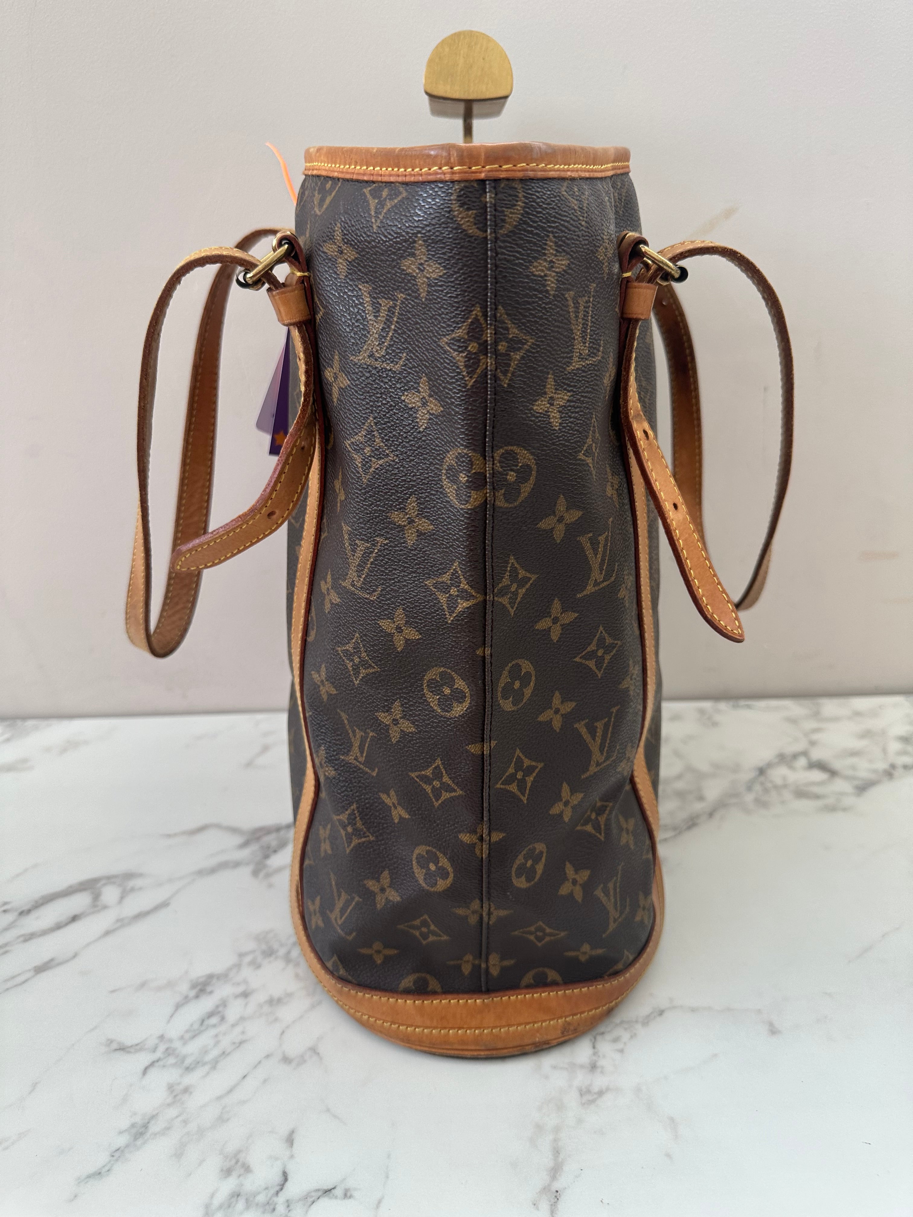 Louis Vuitton Bucket GM