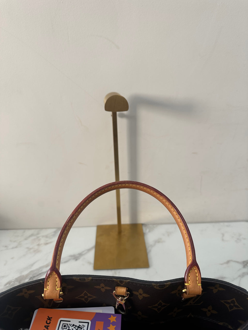 Louis Vuitton Montaigne