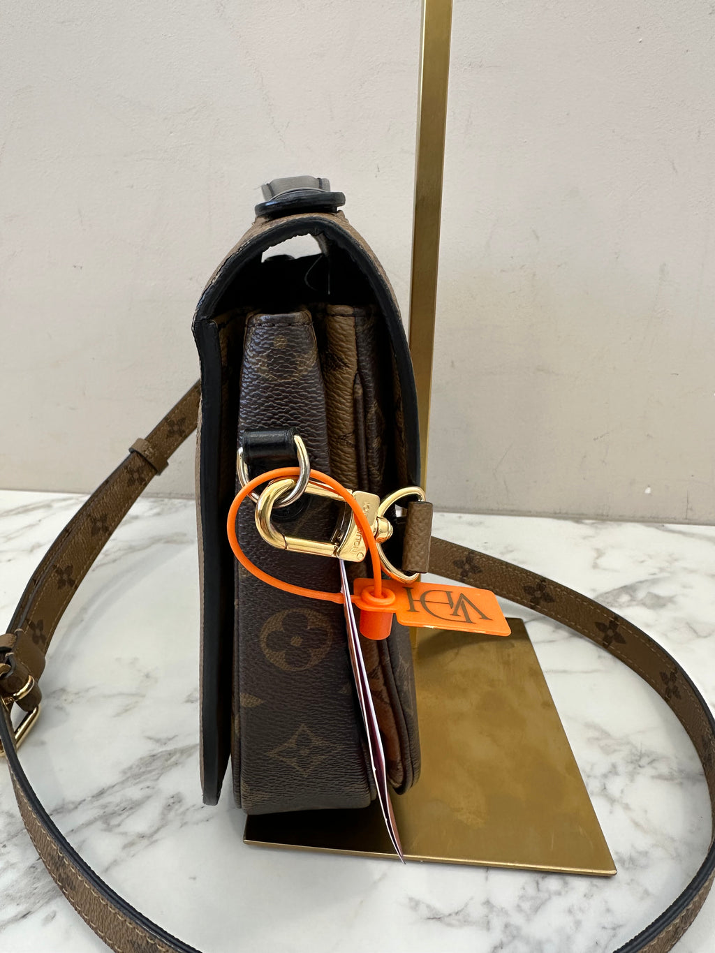 Louis Vuitton Metis Reverse