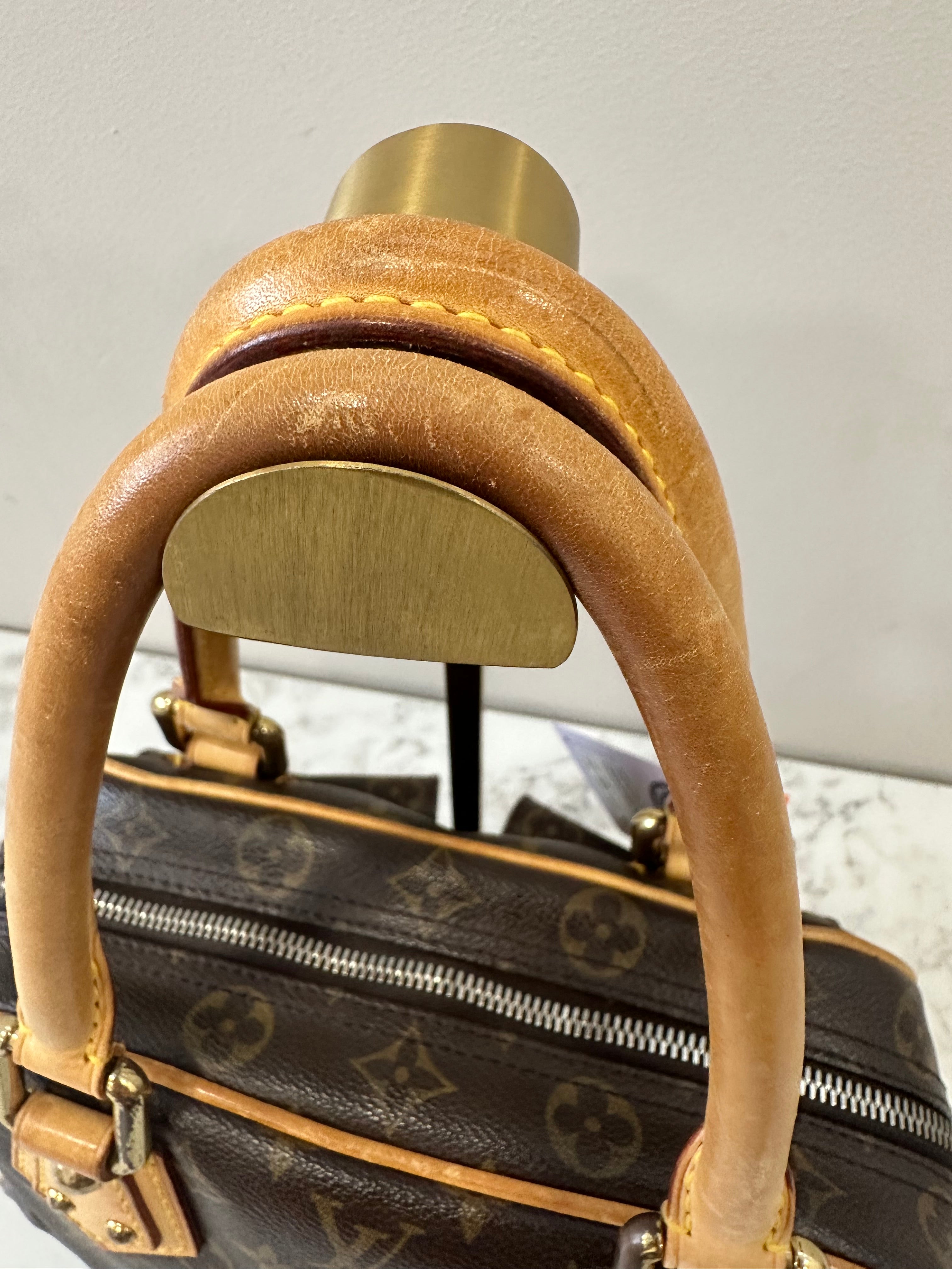 Louis Vuitton Manhattan PM