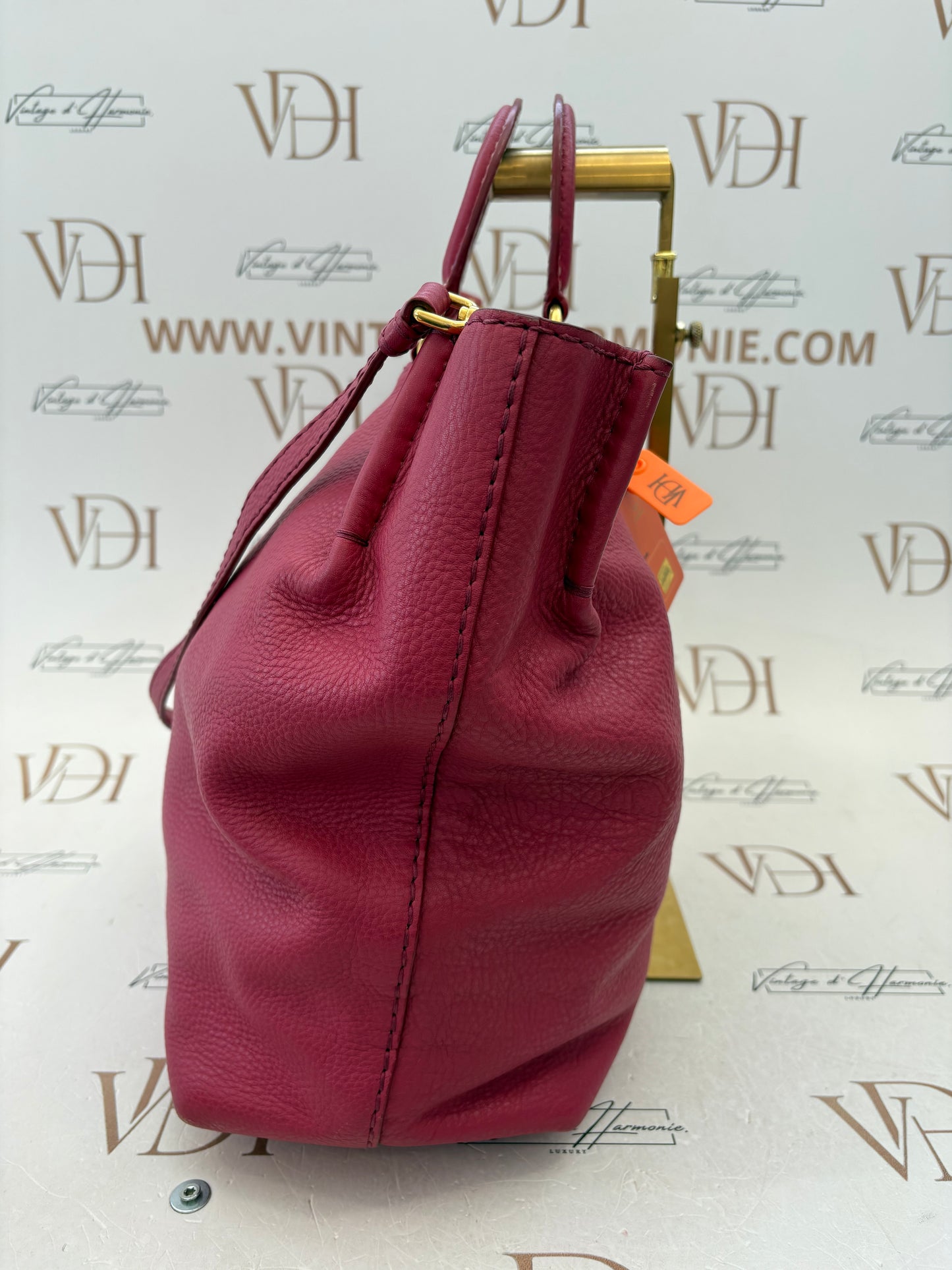 382902 - Prada Tote Pink