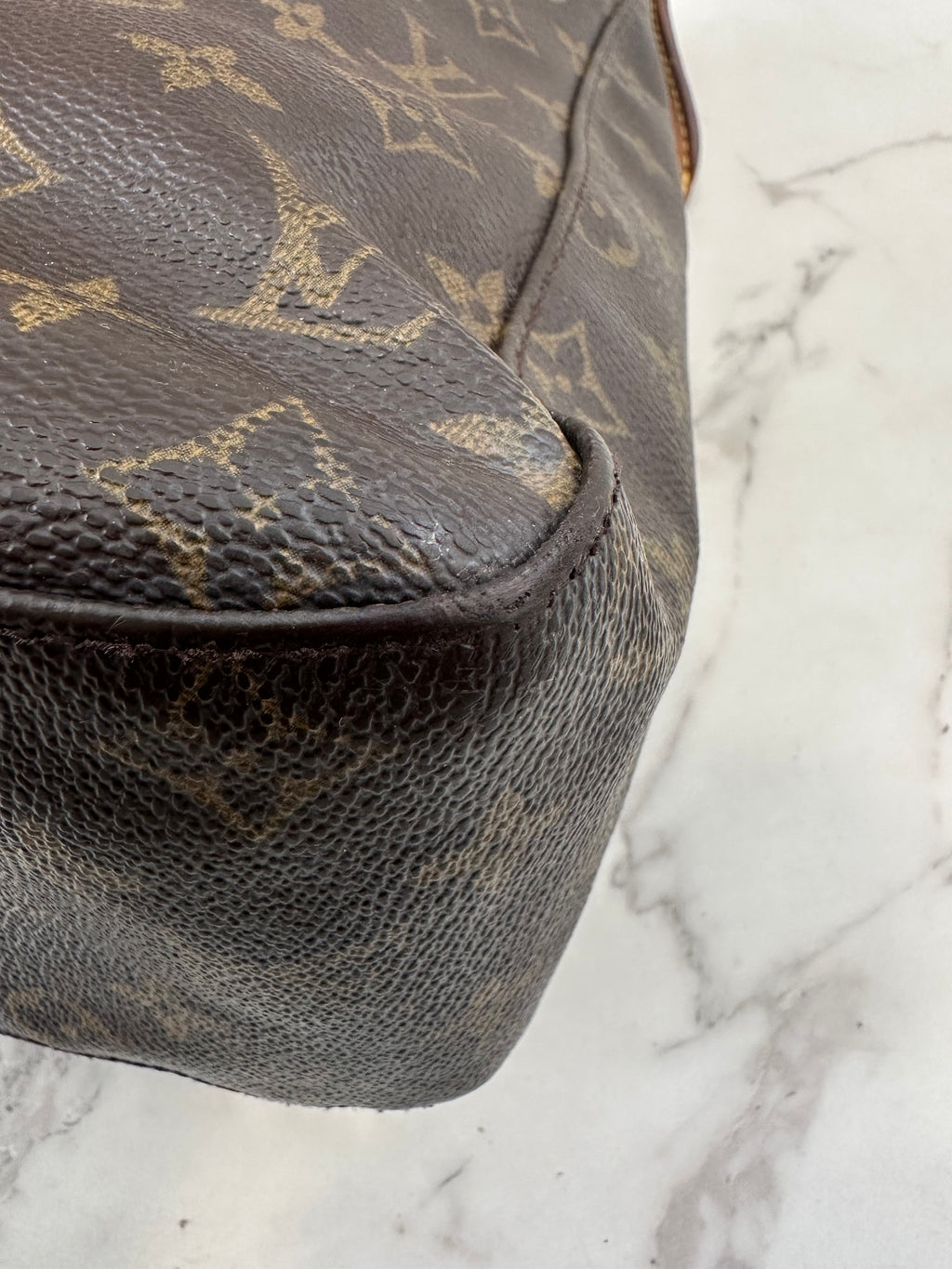 Louis Vuitton Looping GM