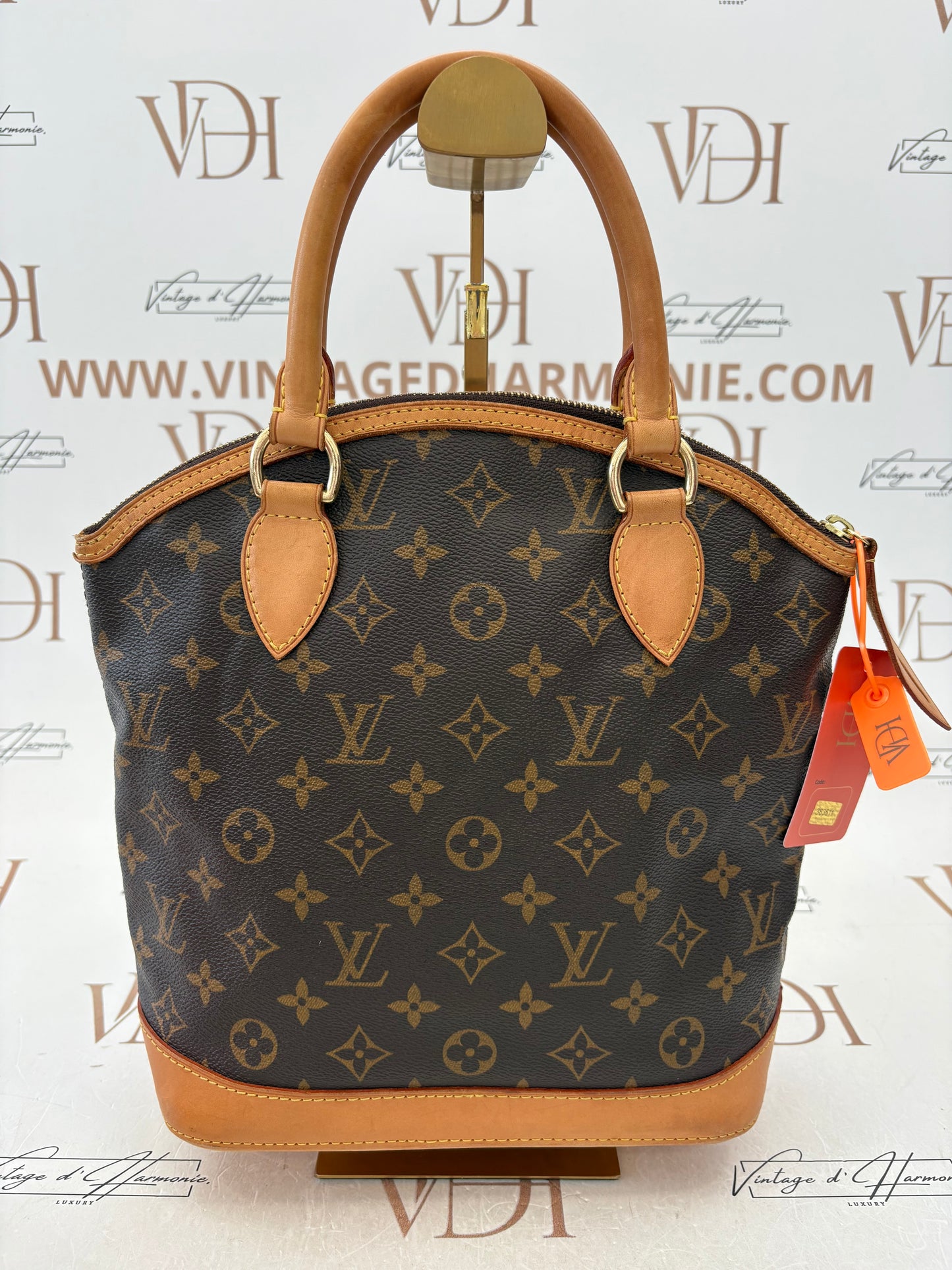 383511 - Louis Vuitton Lockit Vertical