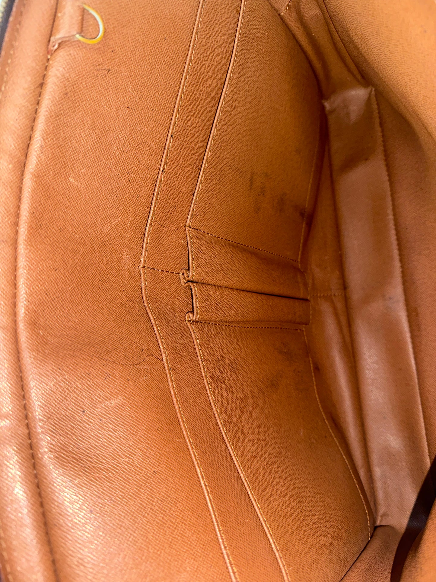Louis Vuitton Porte Documents Voyage