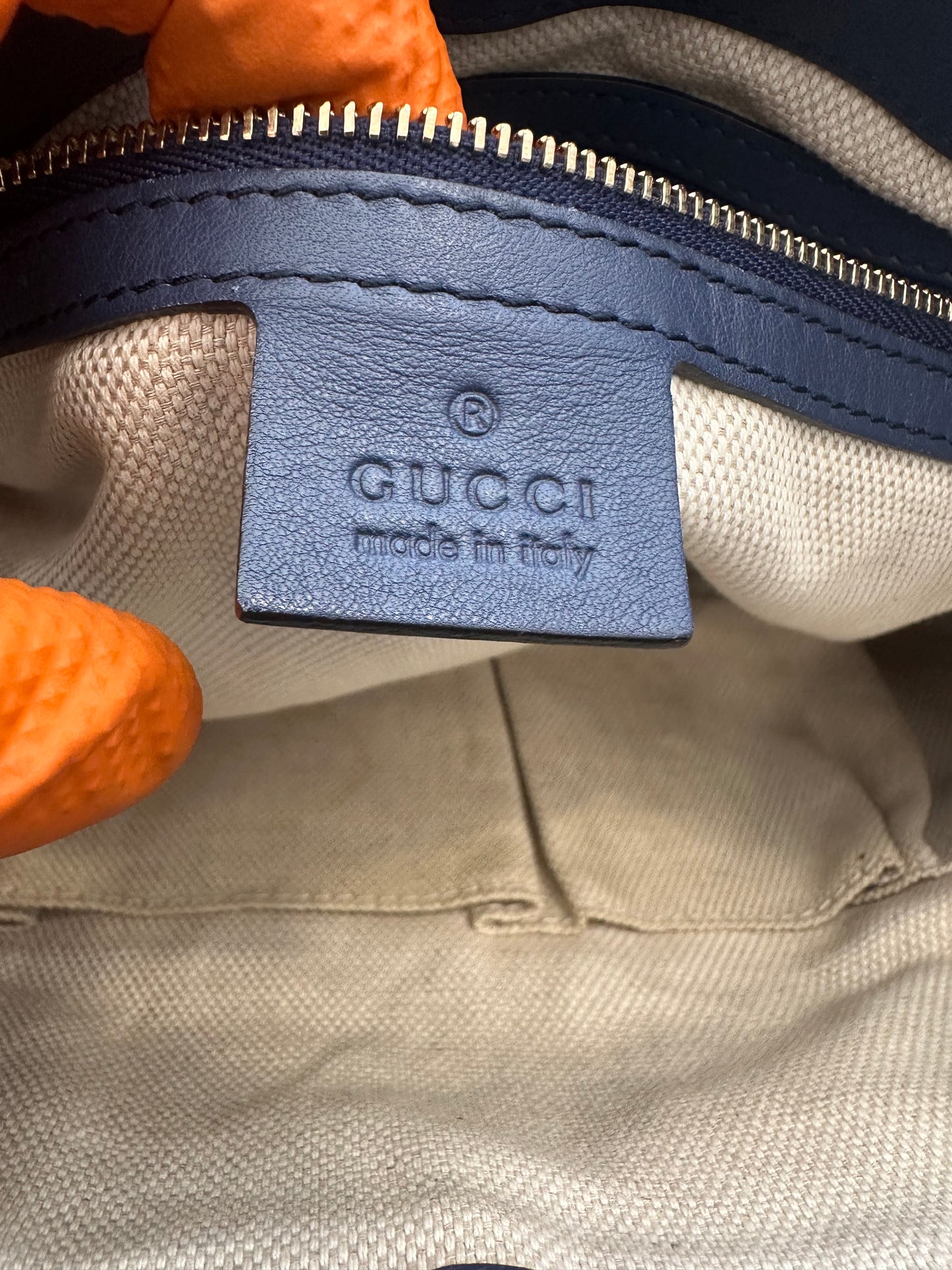 382460 - Gucci Soho