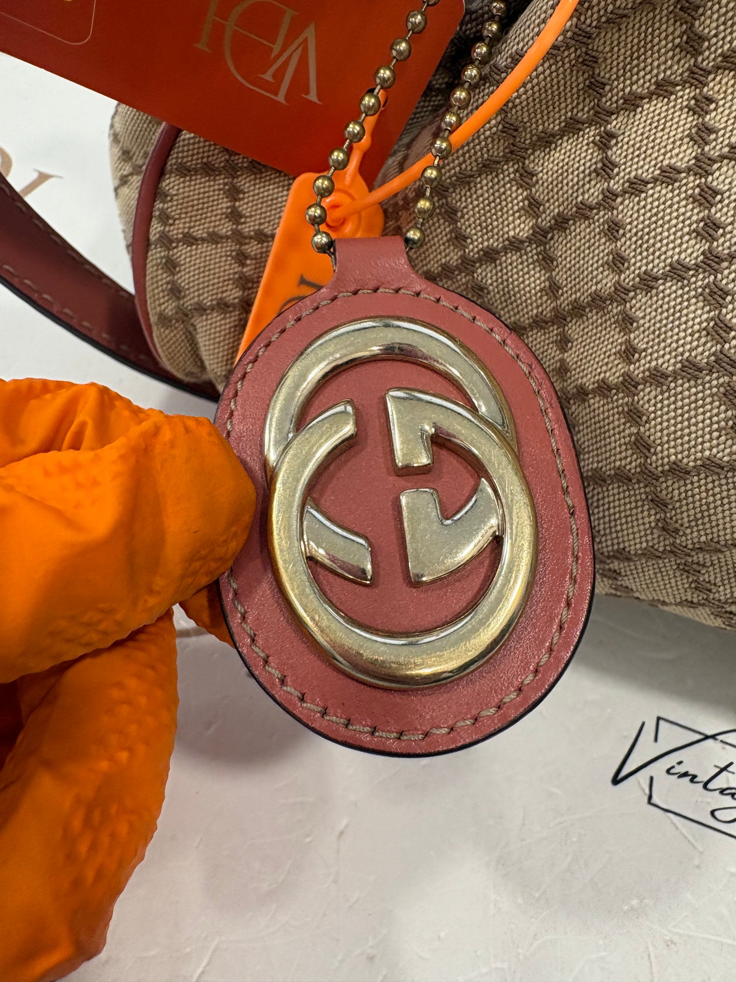 383092 - Gucci Sukey