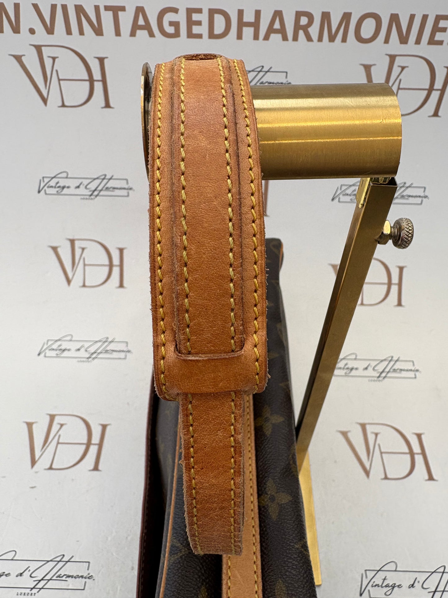 017902 - Louis Vuitton Trocadero 30
