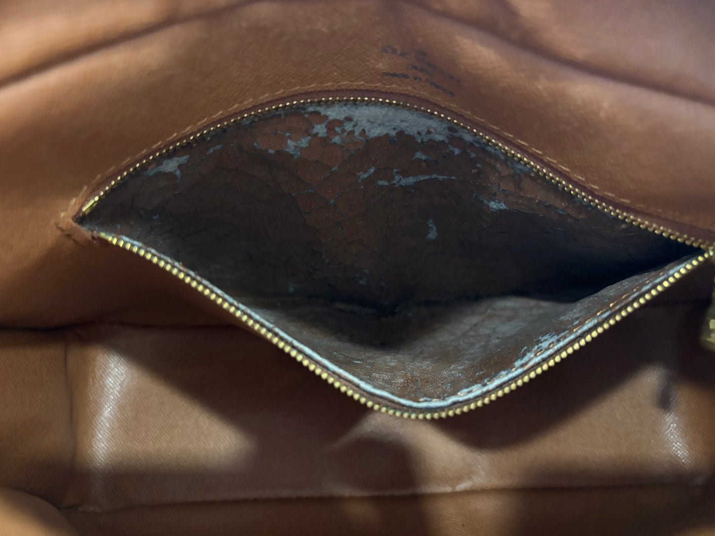 018122 - Louis Vuitton Boulogne 30
