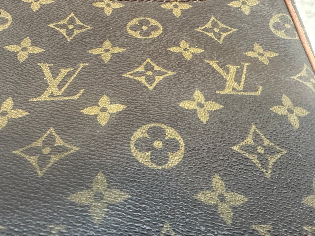 Louis Vuitton Cartouchiere GM