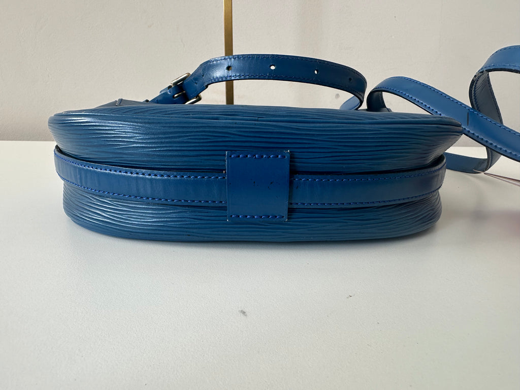 Louis Vuitton Jeune Fille