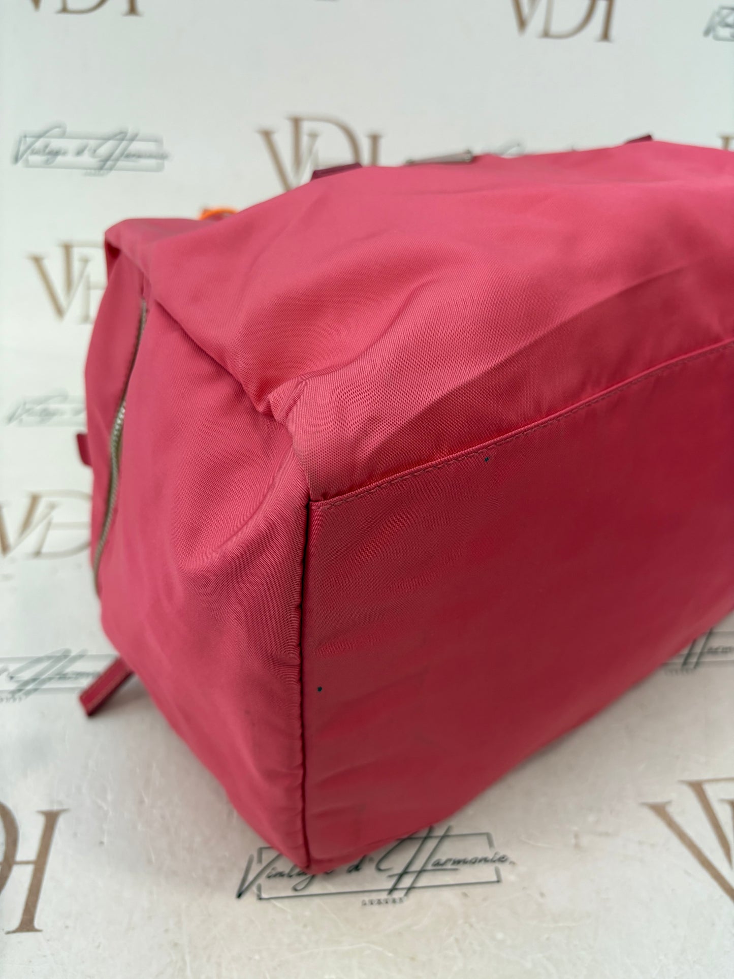 384223 - Prada Nylon