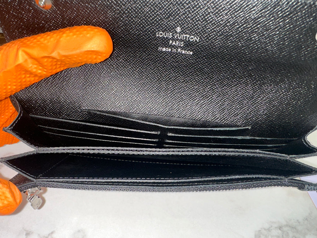 Louis Vuitton Accordion Wallet Graphit