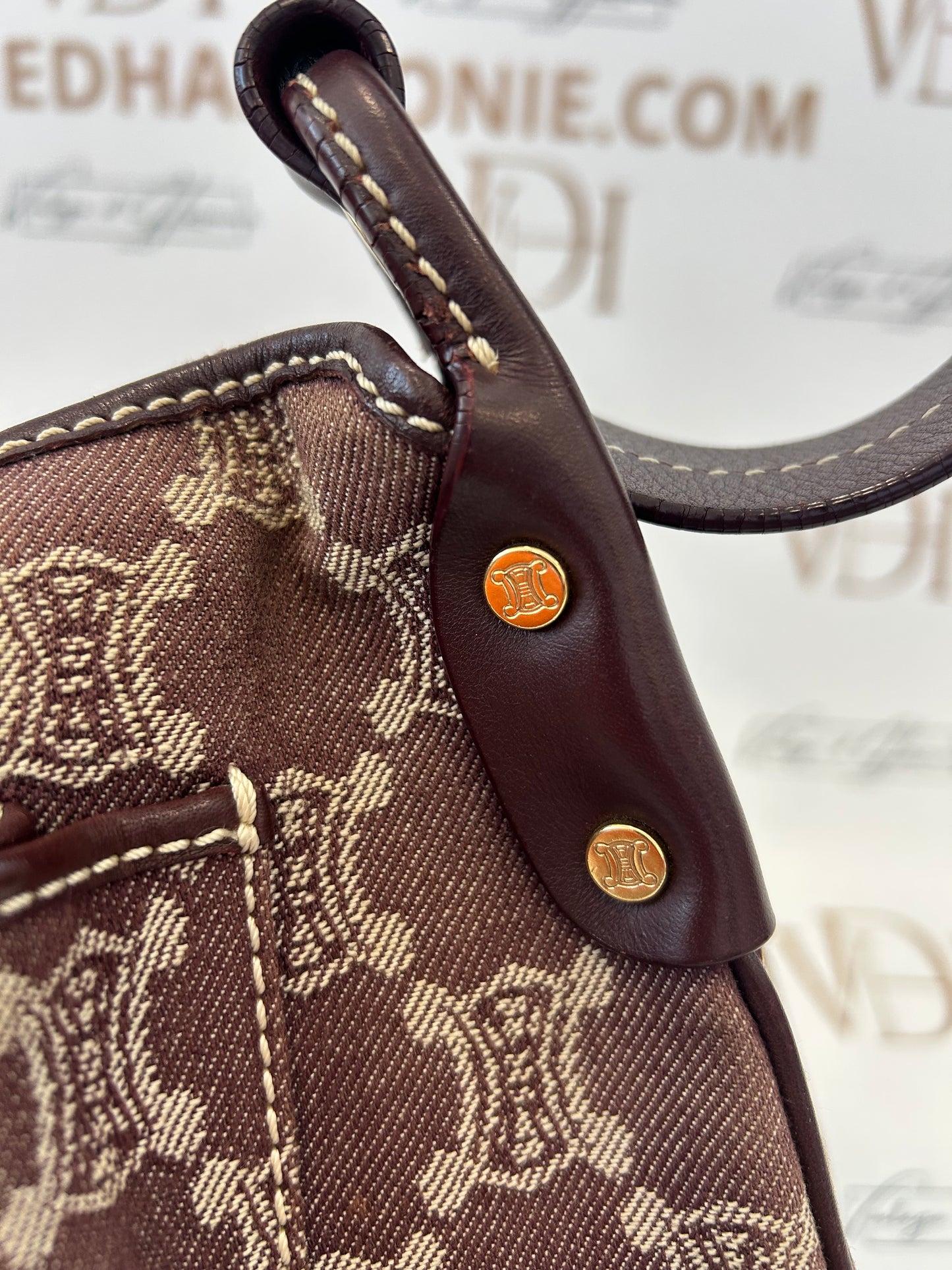 017039 - Celine Brown Macadam Shoulder