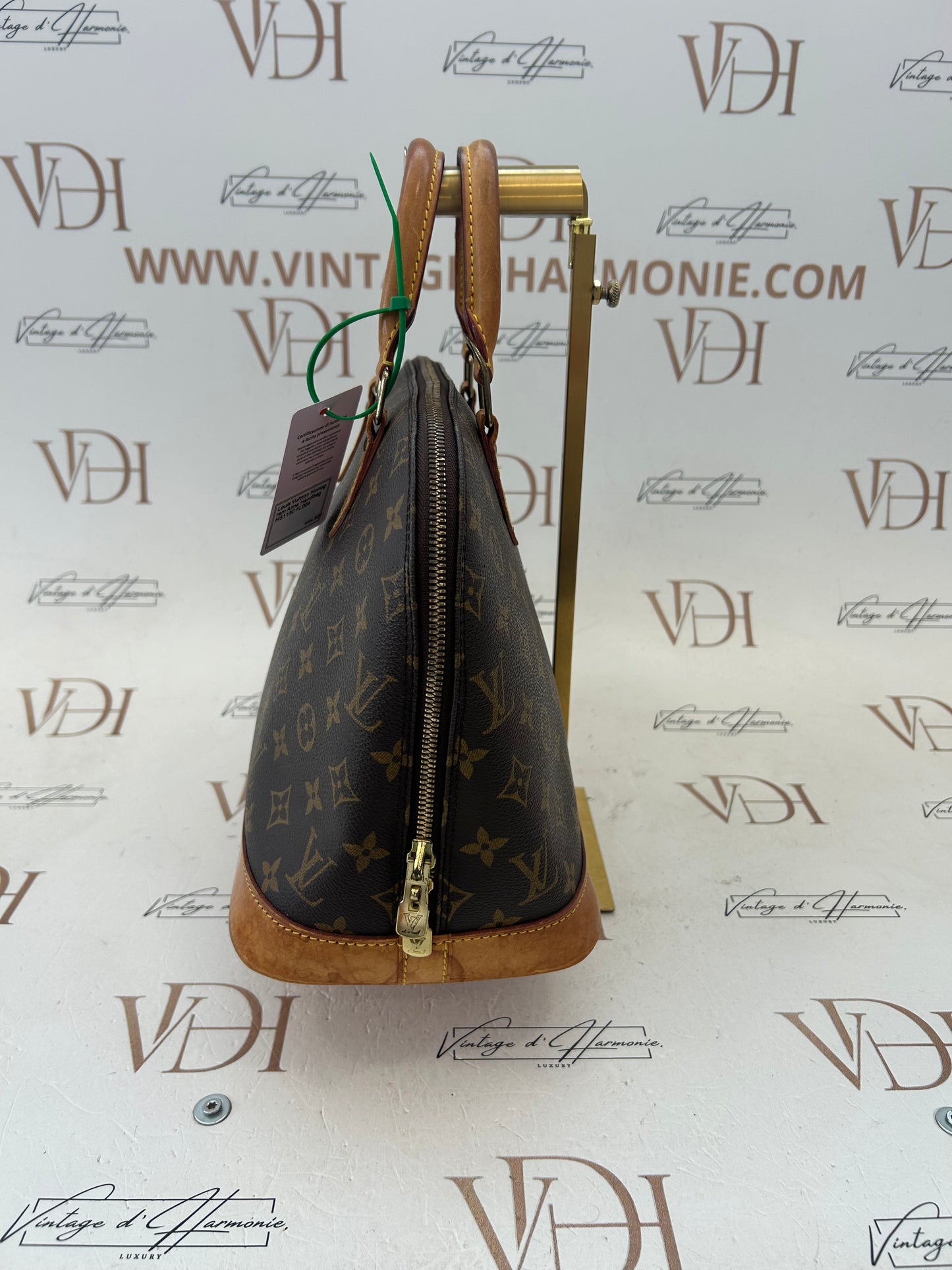 017175 - Louis Vuitton Monogram Alma Handbag