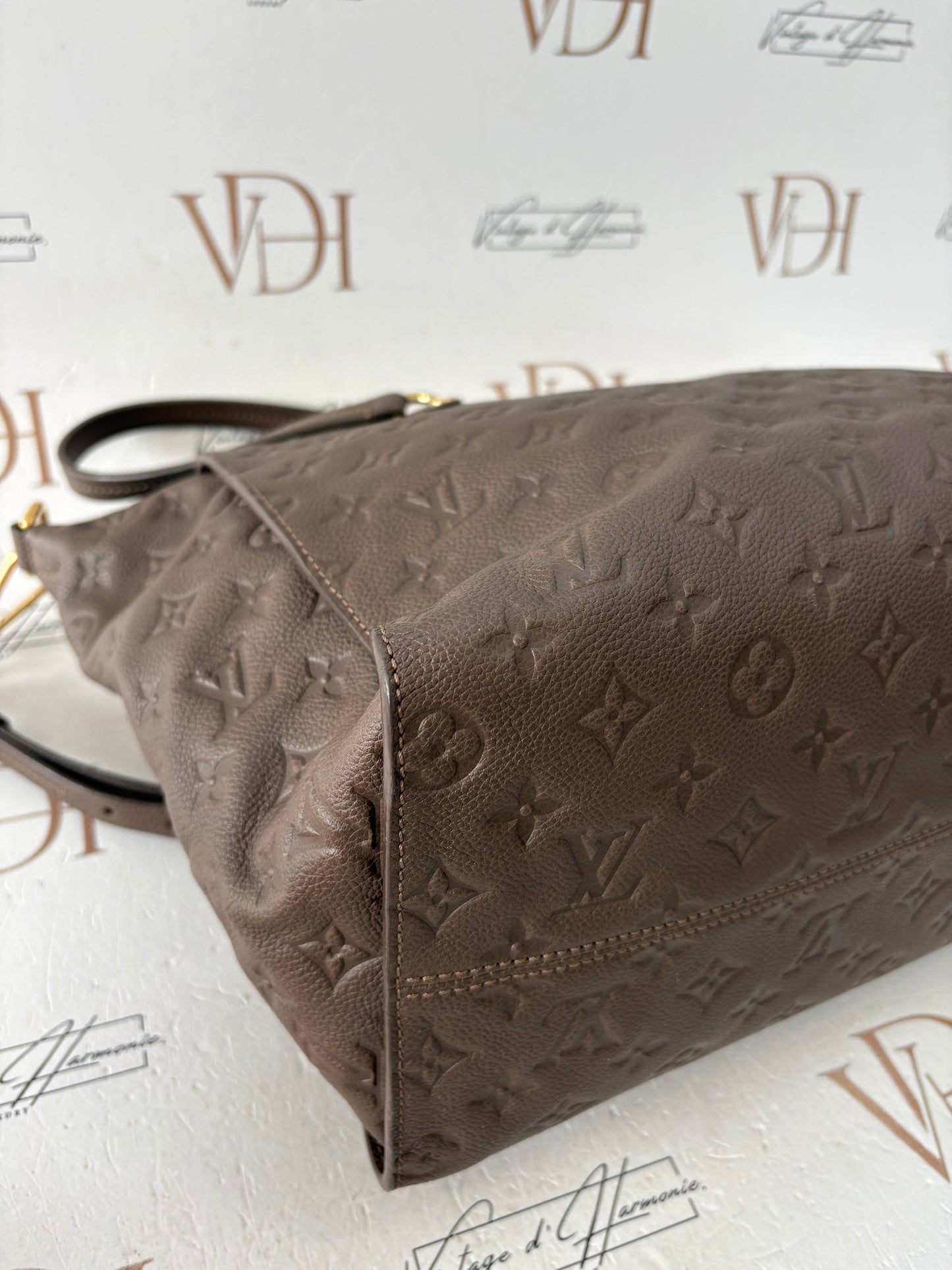 201772 - Louis Vuitton Lumineuse