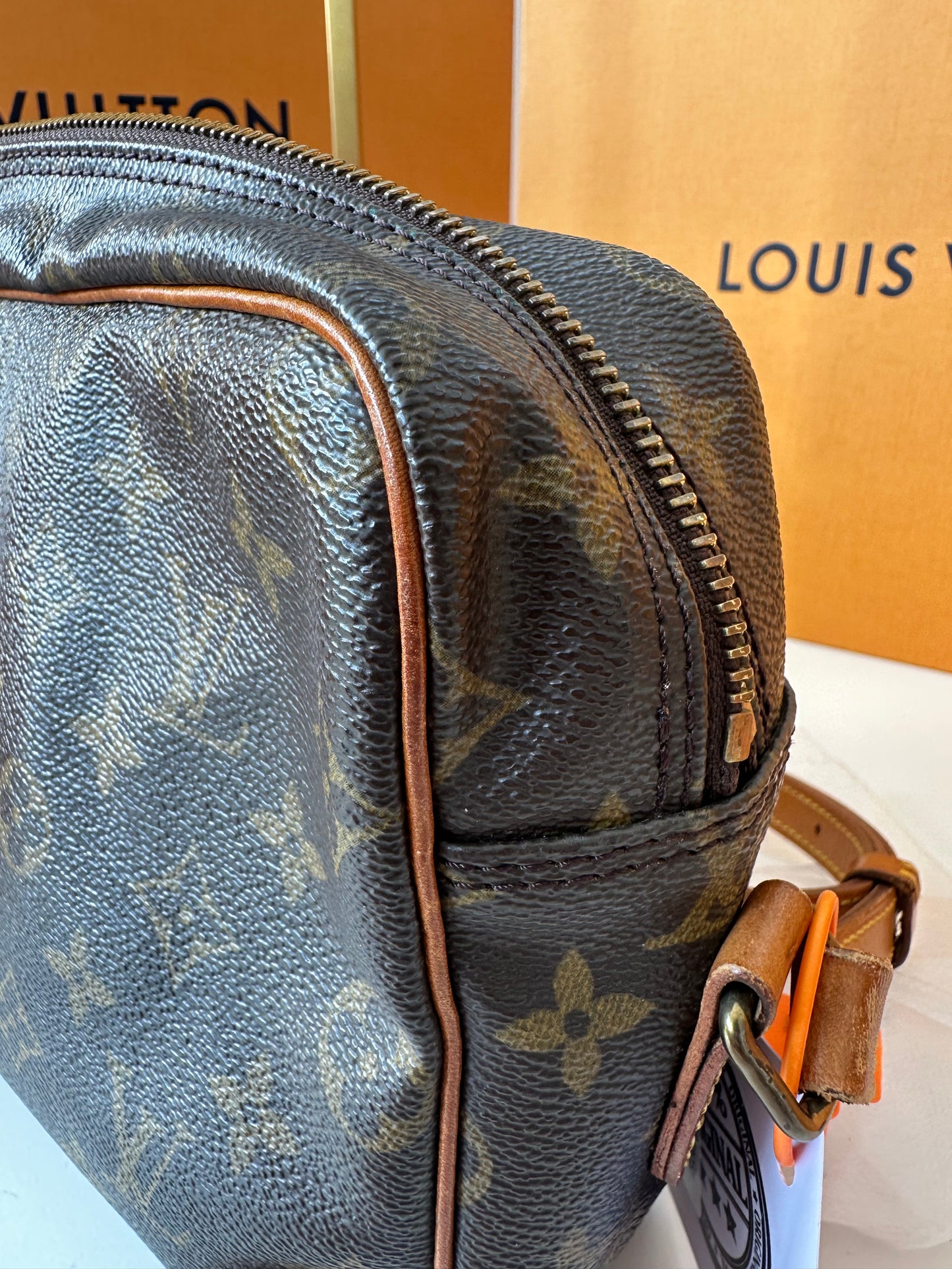 Louis Vuitton Trocadero 27