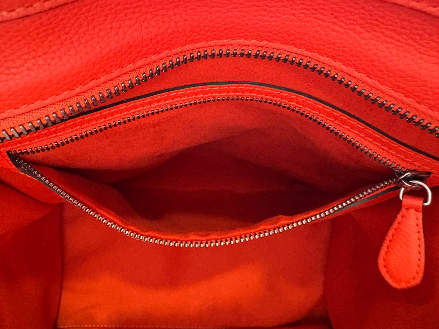 382908 - Céline Luggage