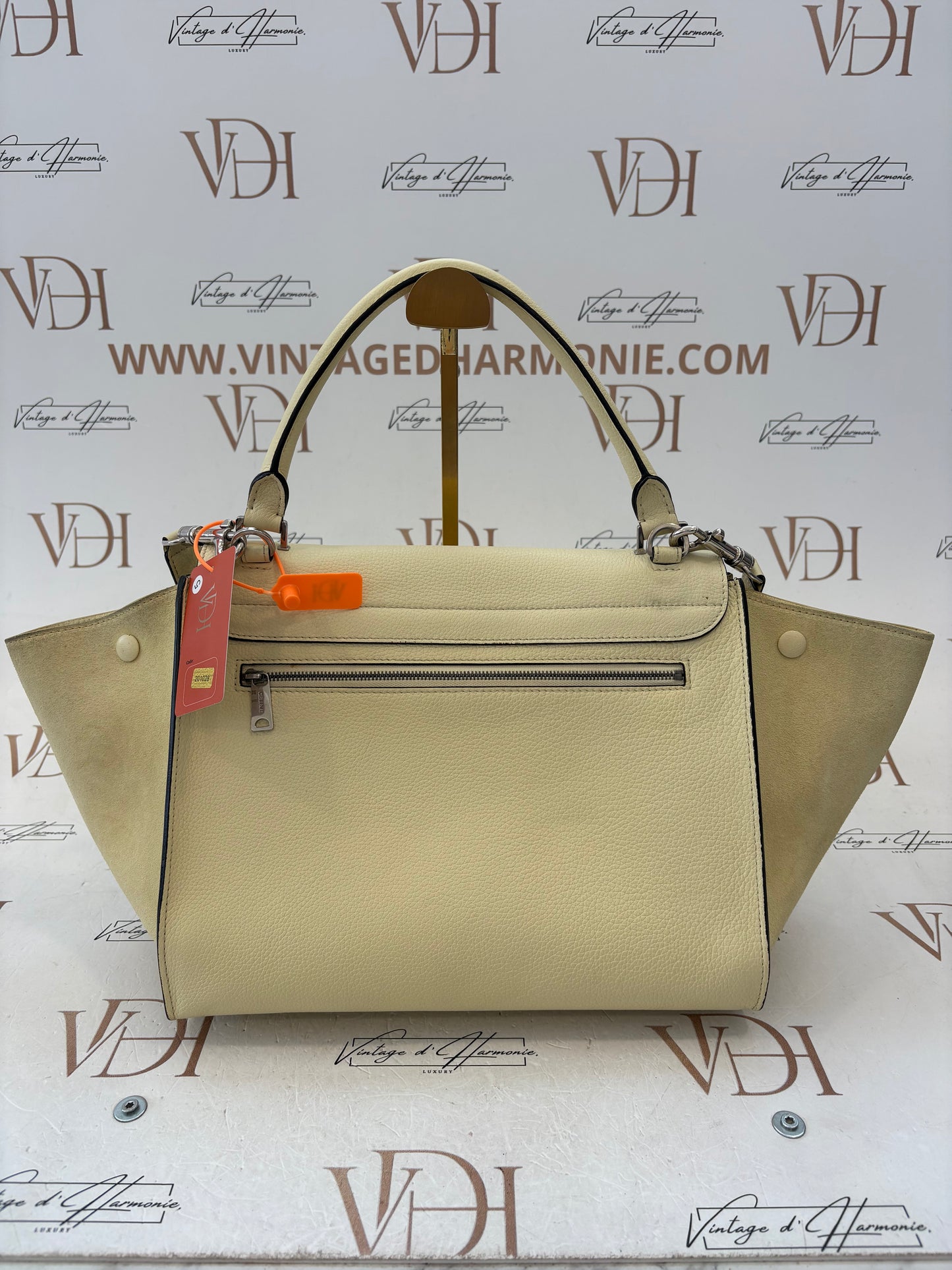 201028 - Céline Trapeze