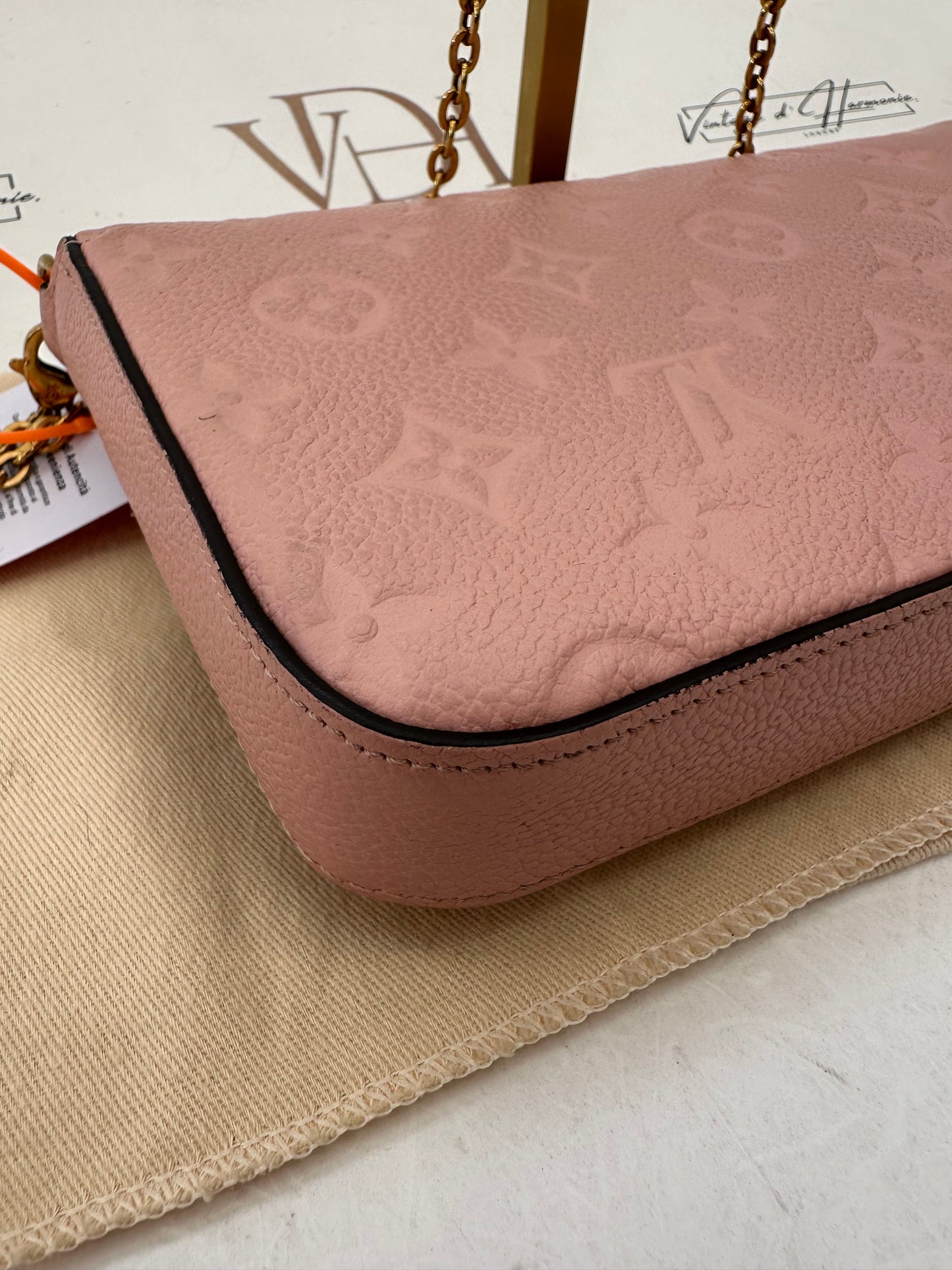 382758 - Louis Vuitton Felicie