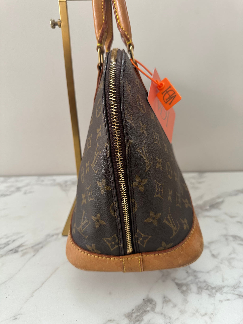 Louis Vuitton Alma