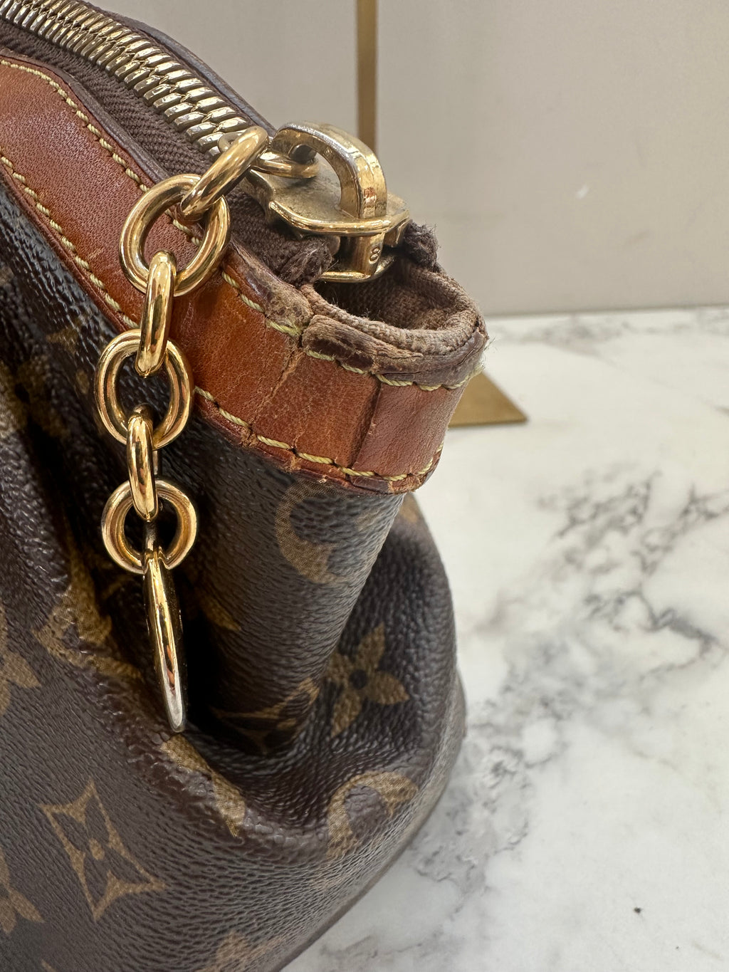 Louis Vuitton Tivoli PM
