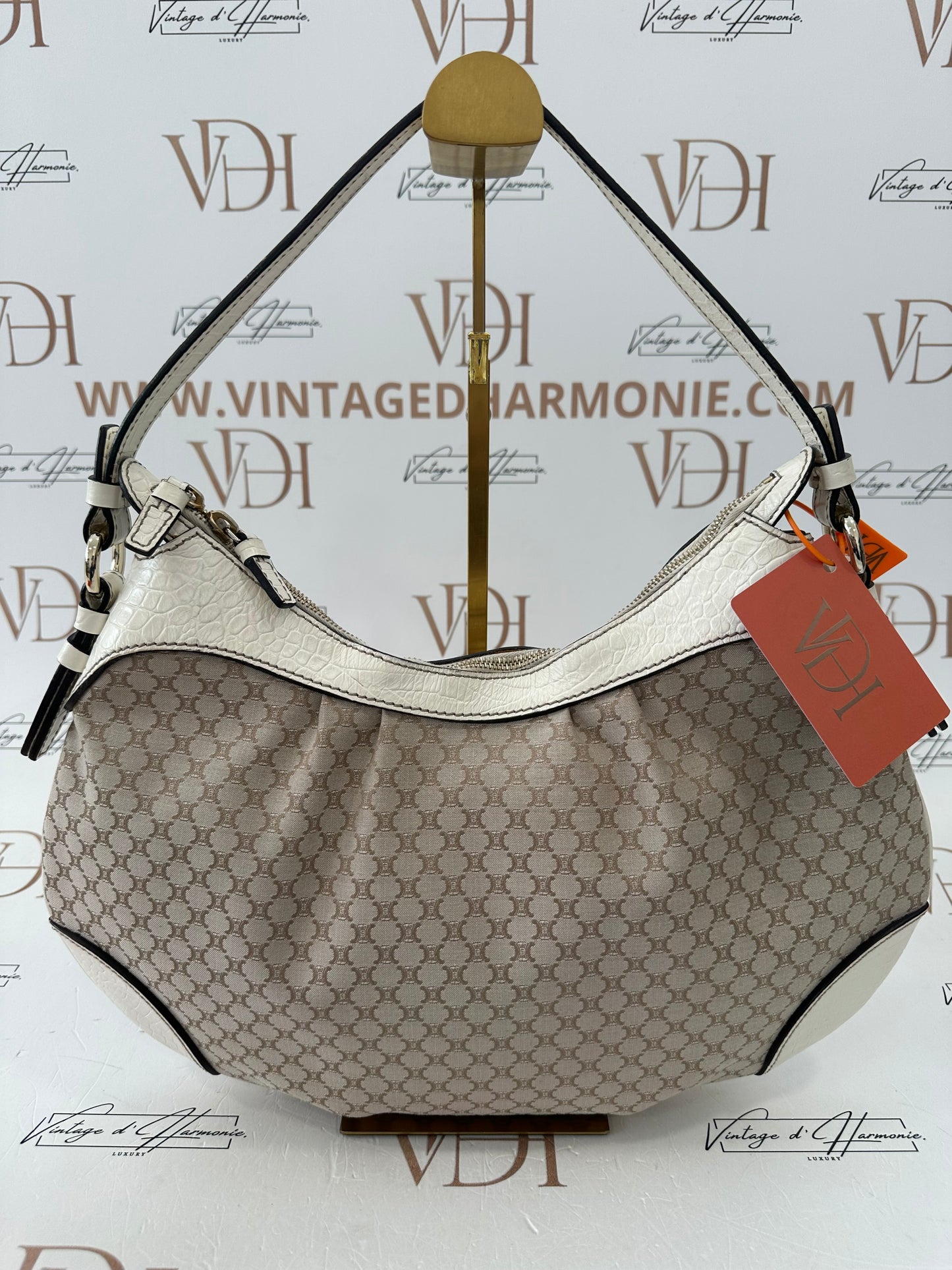 370671 - Celine Beige