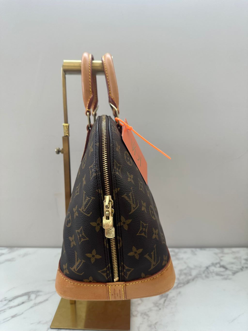 Louis Vuitton Alma