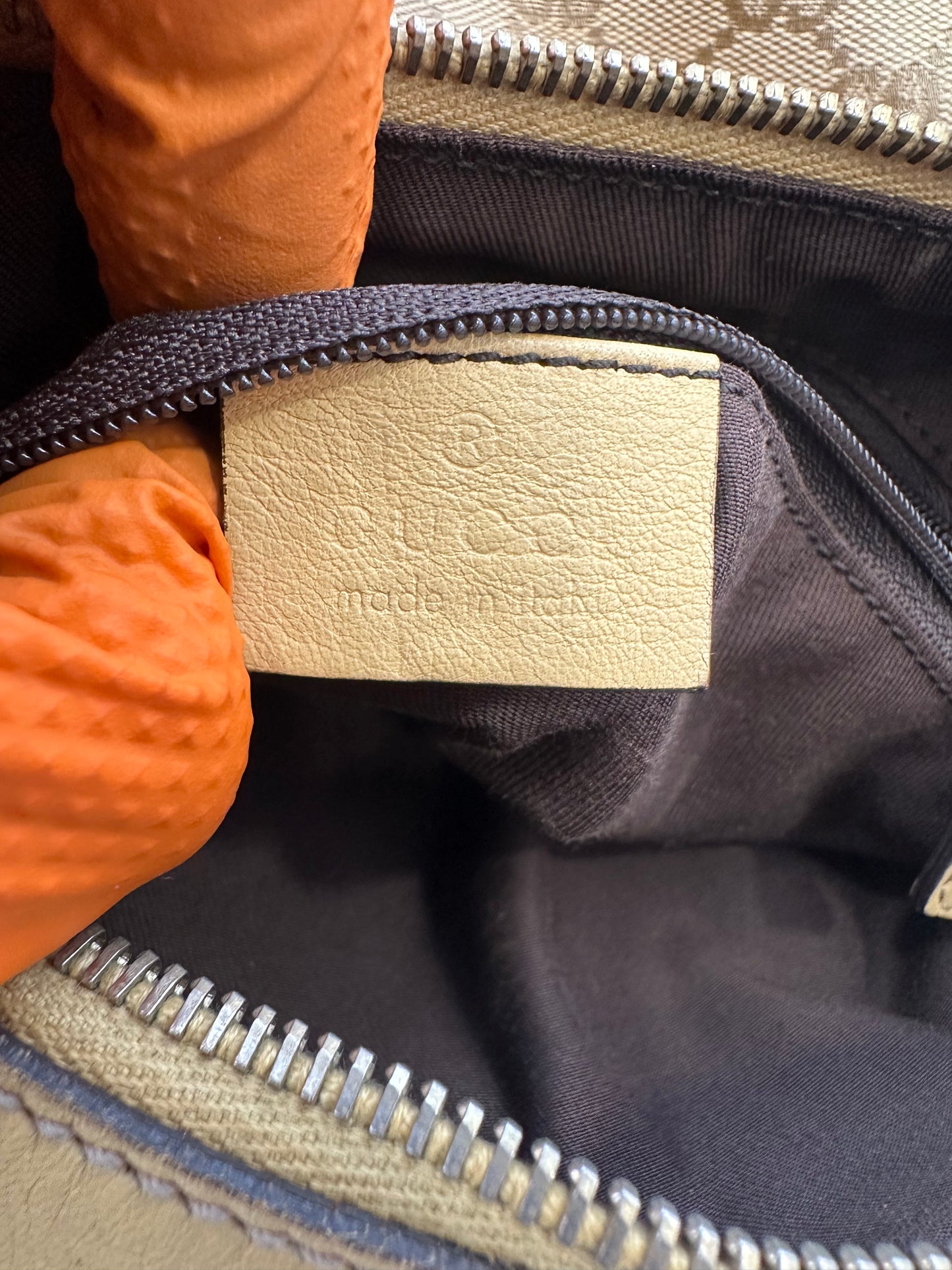 382768 - Gucci D-Ring