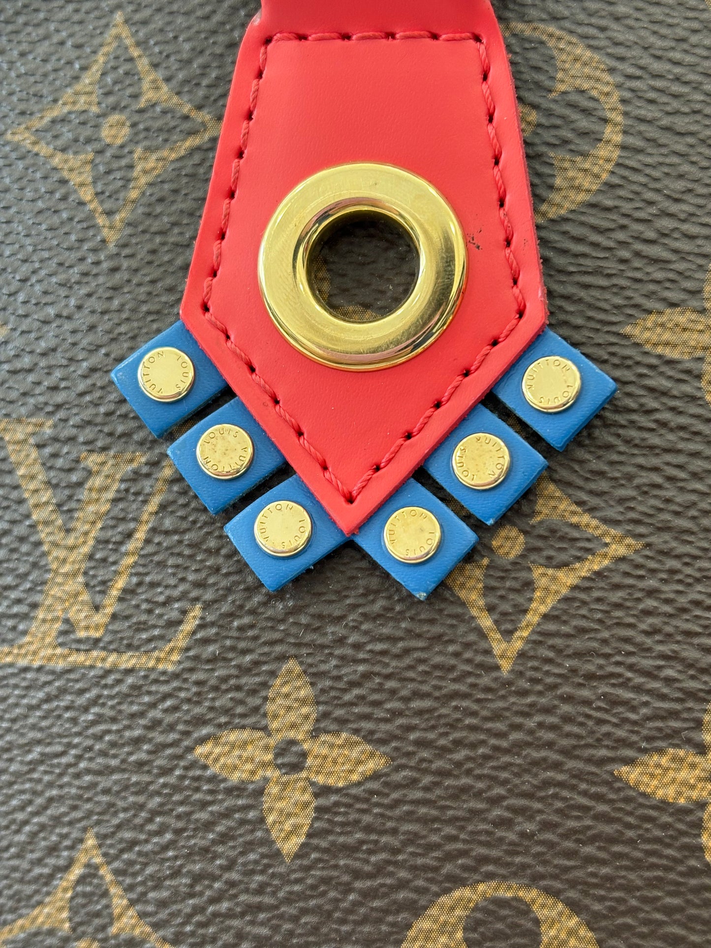 201108 - Louis Vuitton Alma