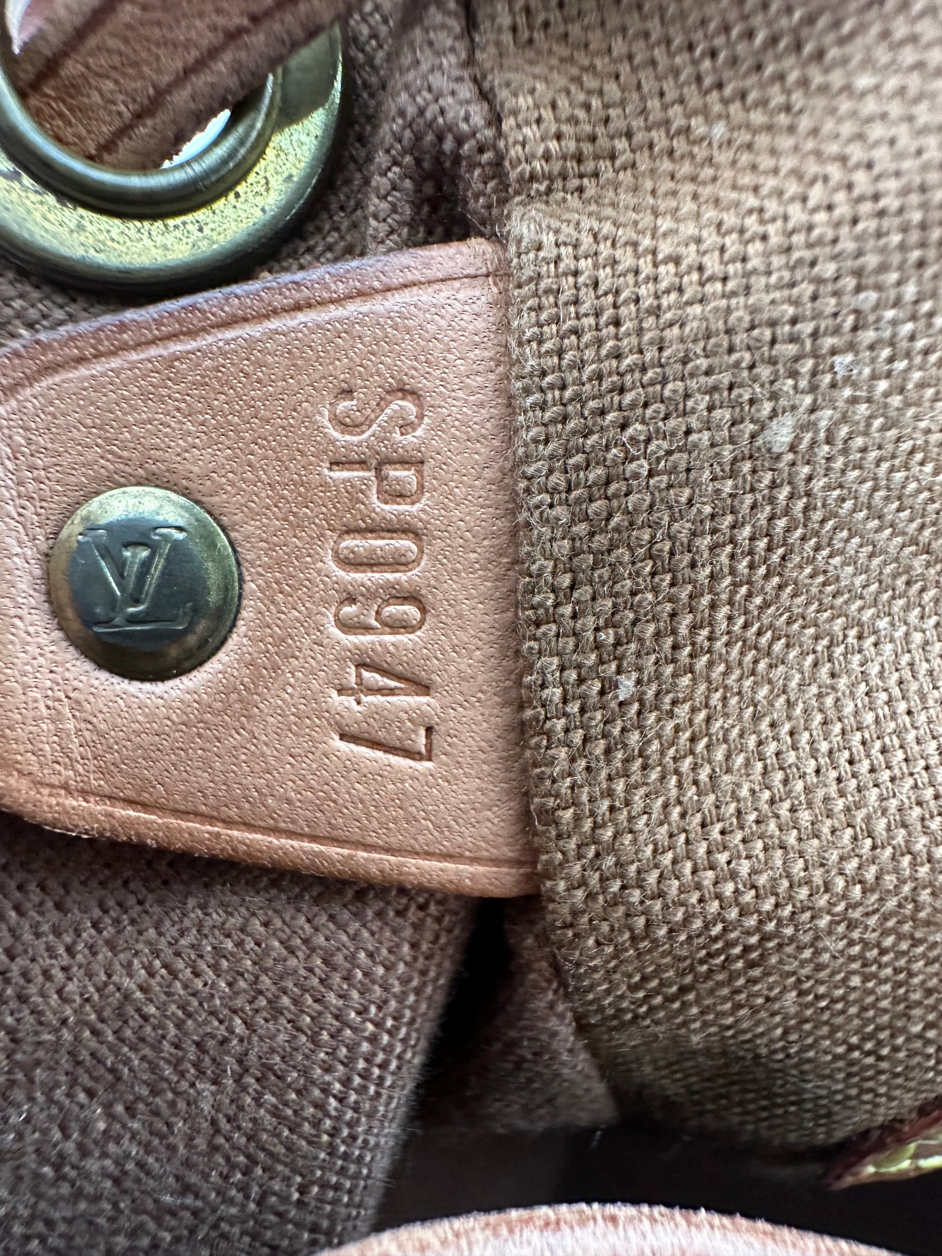 Louis Vuitton Montsouris MM