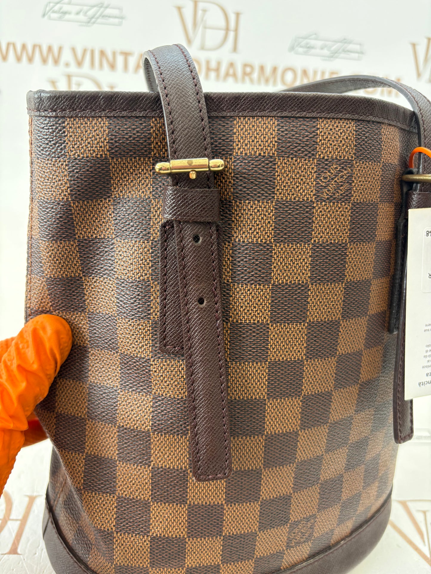 018060 - Louis Vuitton Marais Damier