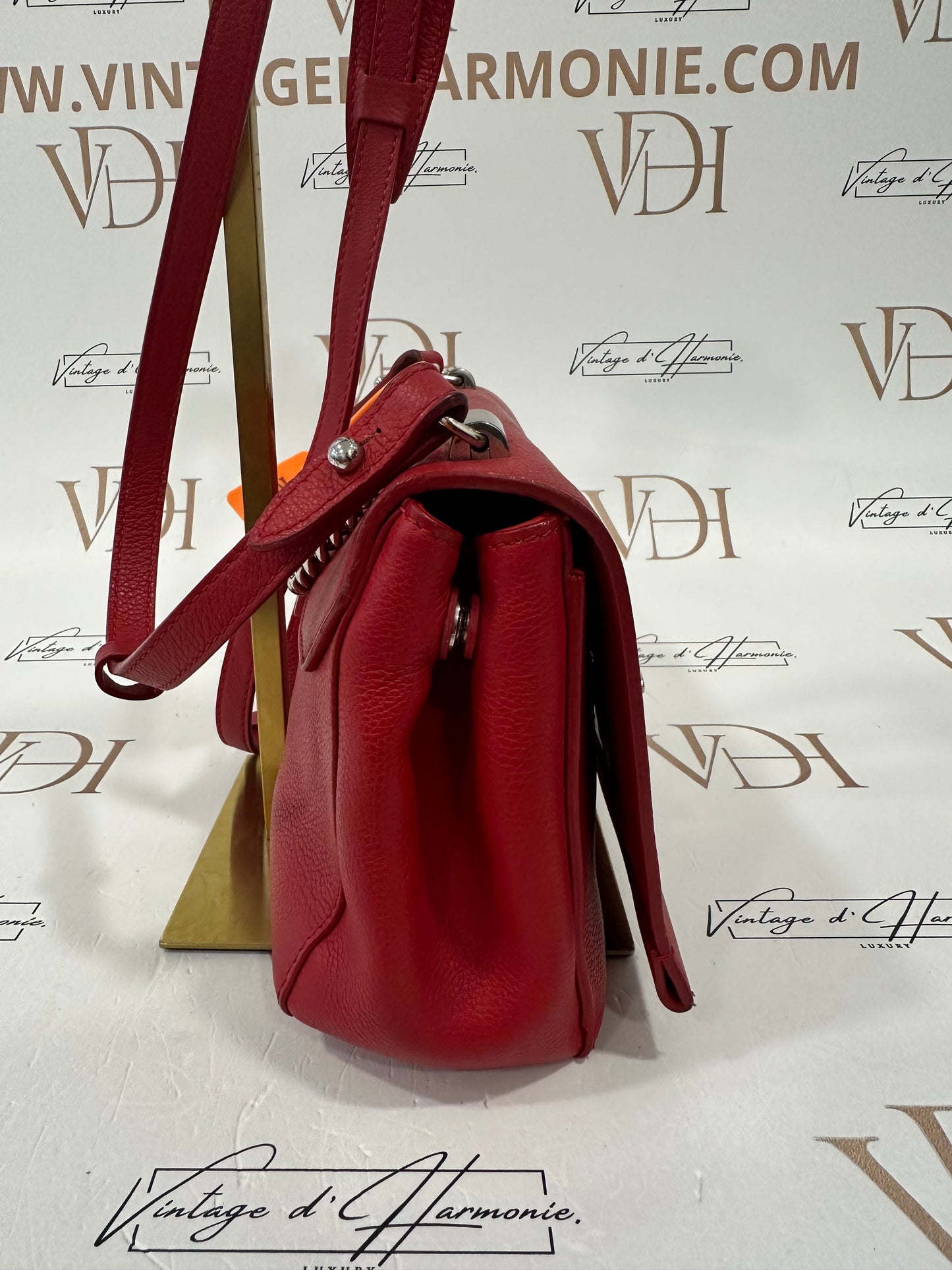 102440 - Louis Vuitton Lockme BB