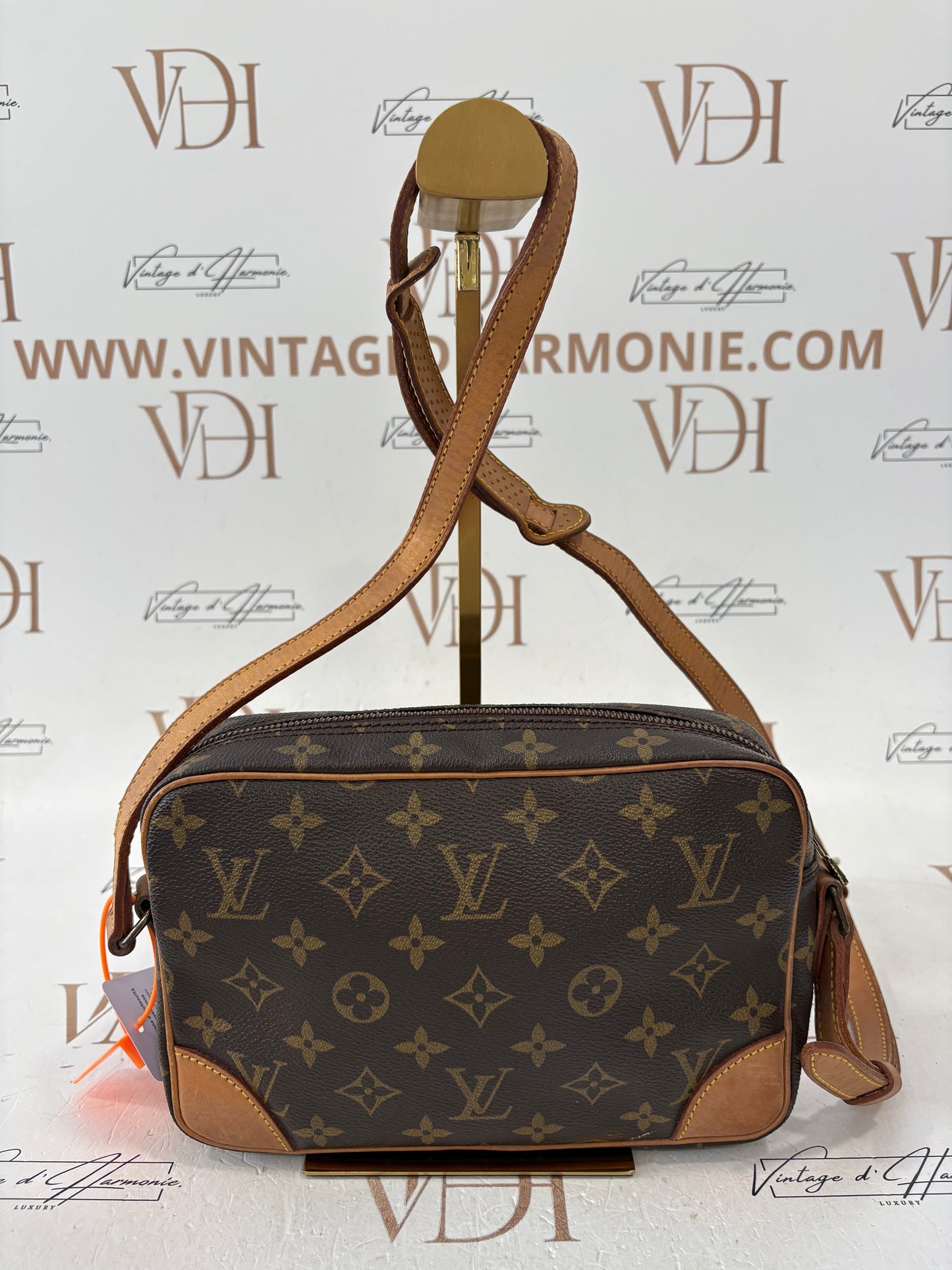 017021 - Louis Vuitton Trocadero 24