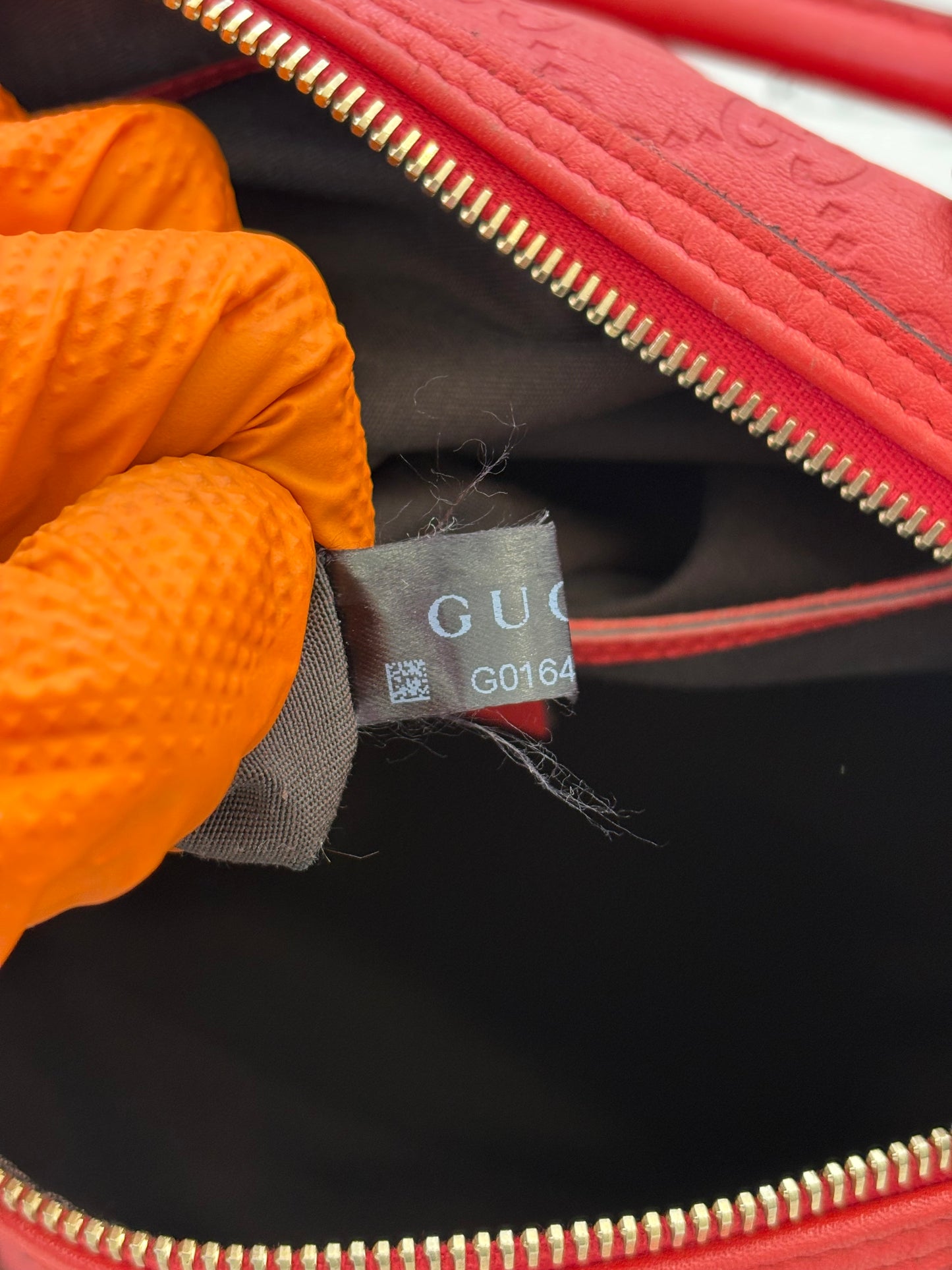 383706 - Gucci Bauletto Red