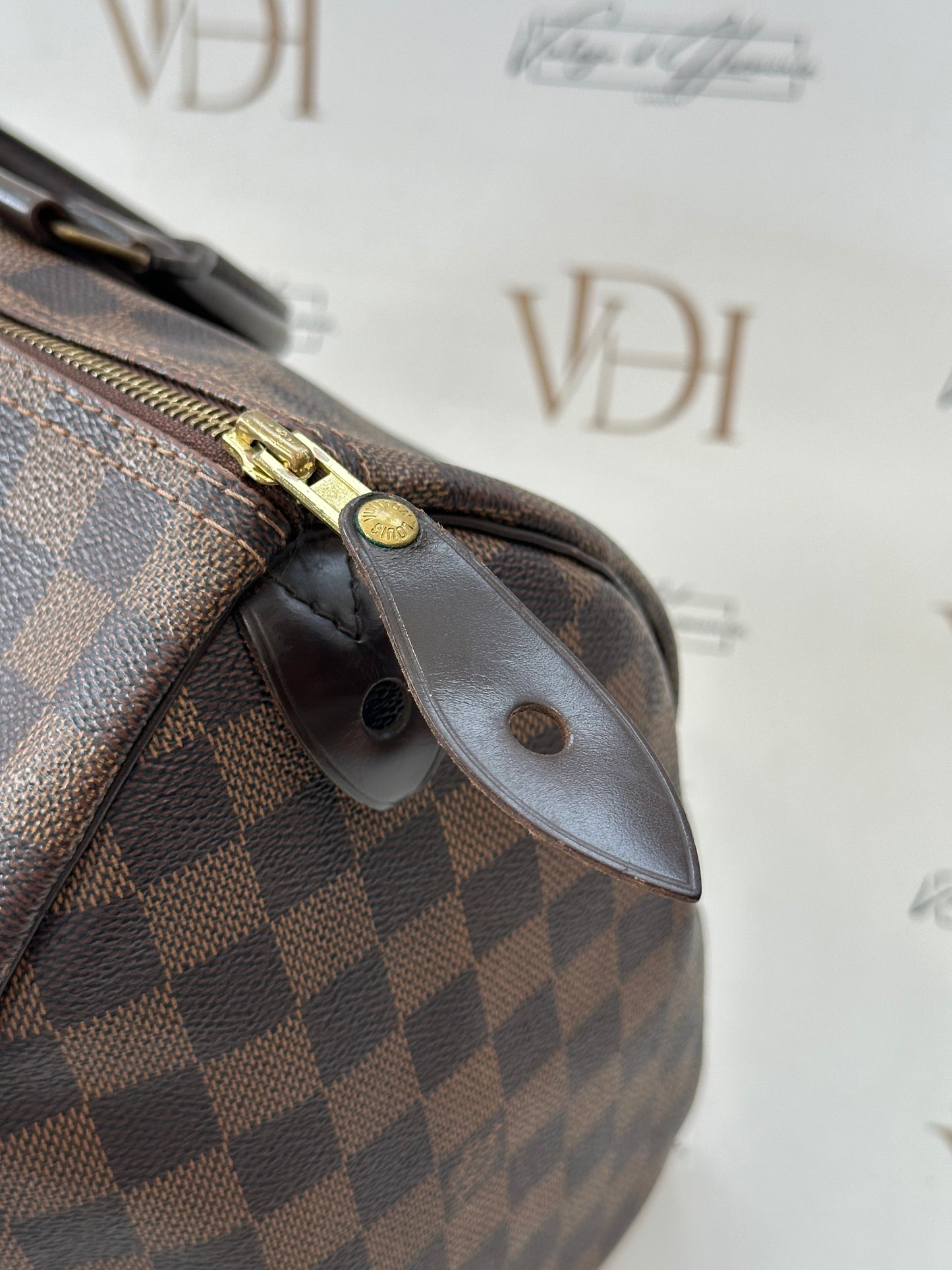 384227 - Louis Vuitton Speedy 35