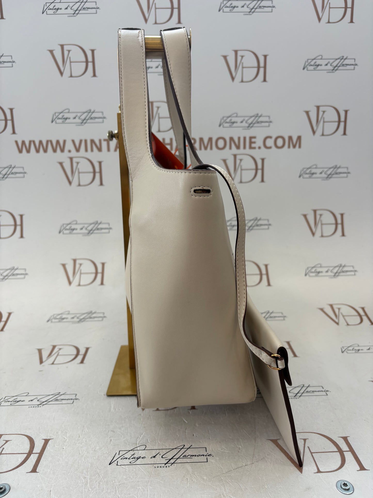 018087 - Stella McCartney Beige