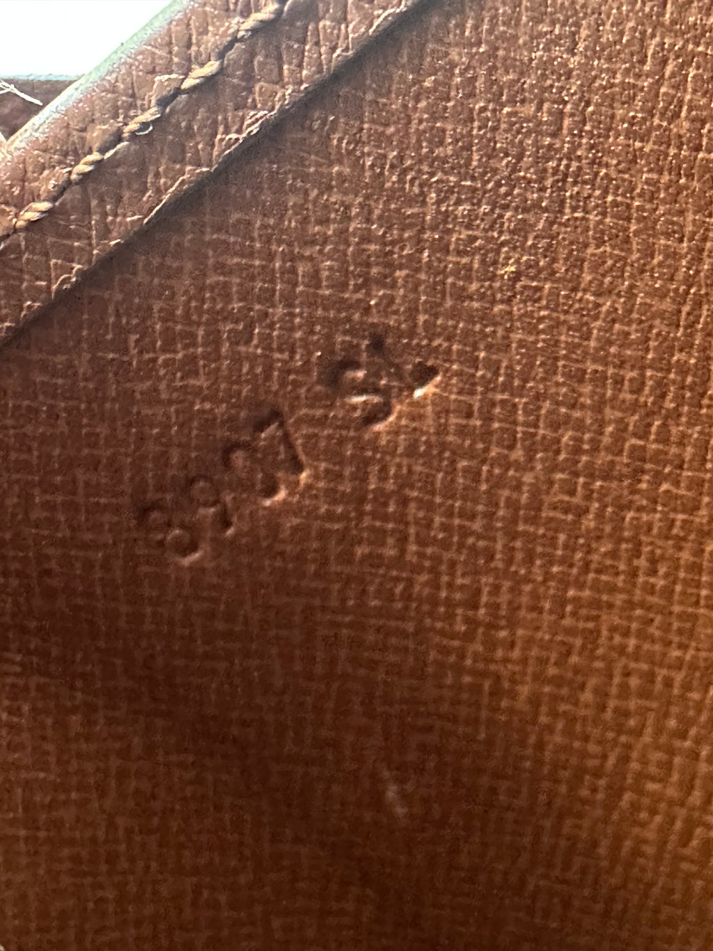 Louis Vuitton Cartouchiere MM