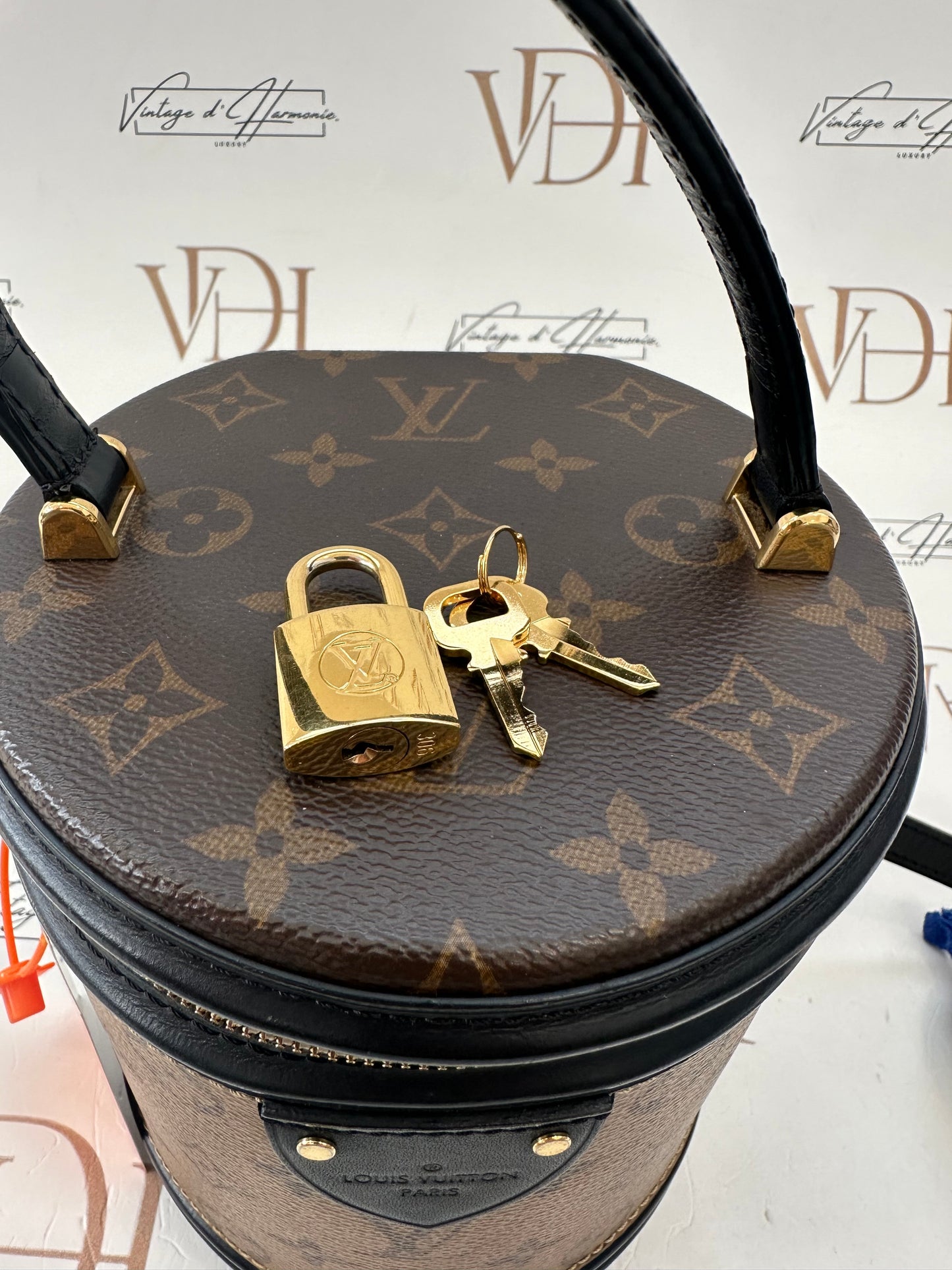 382214 - Louis Vuitton Cannes