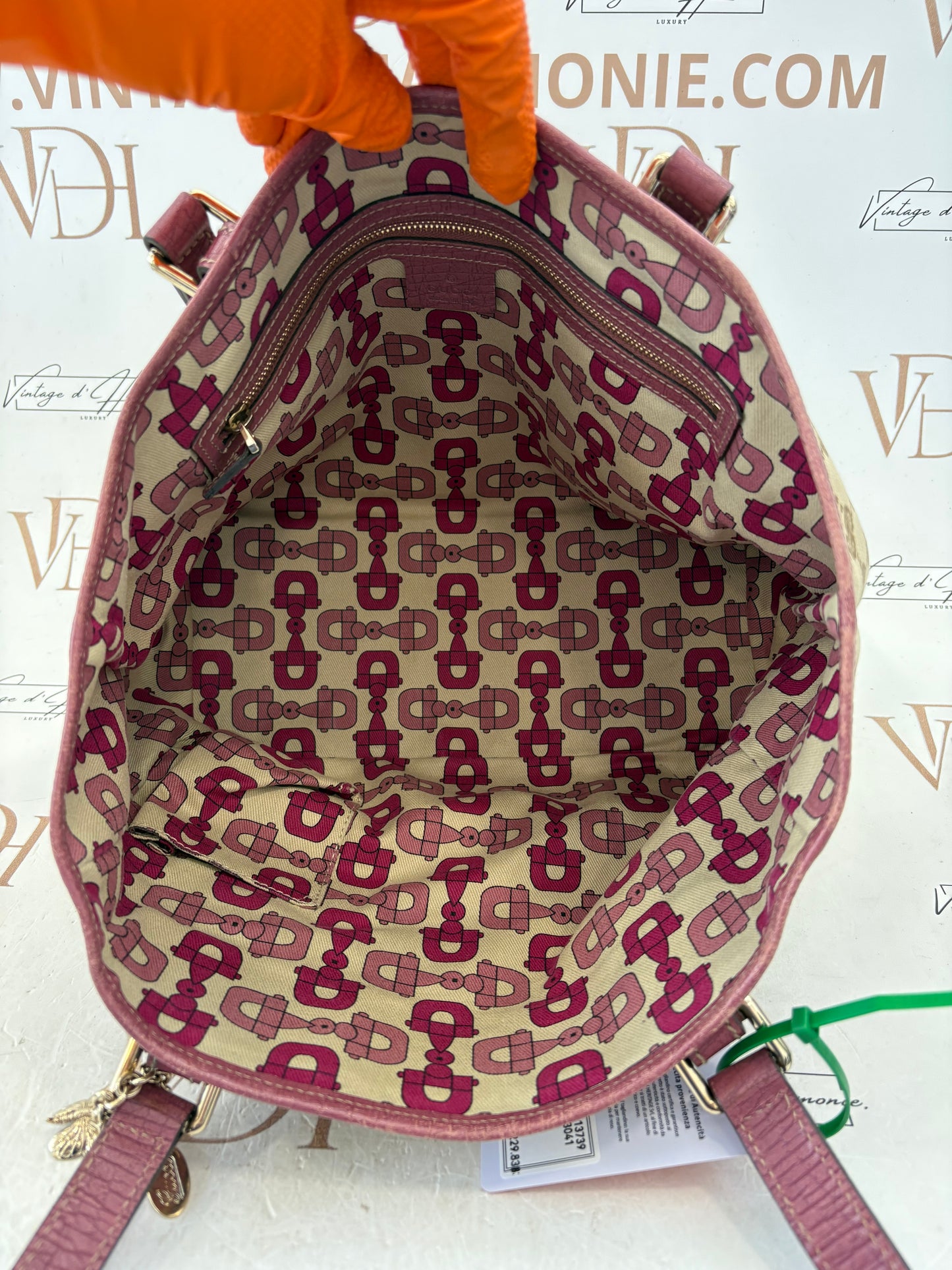 017069 - Gucci GG Tote