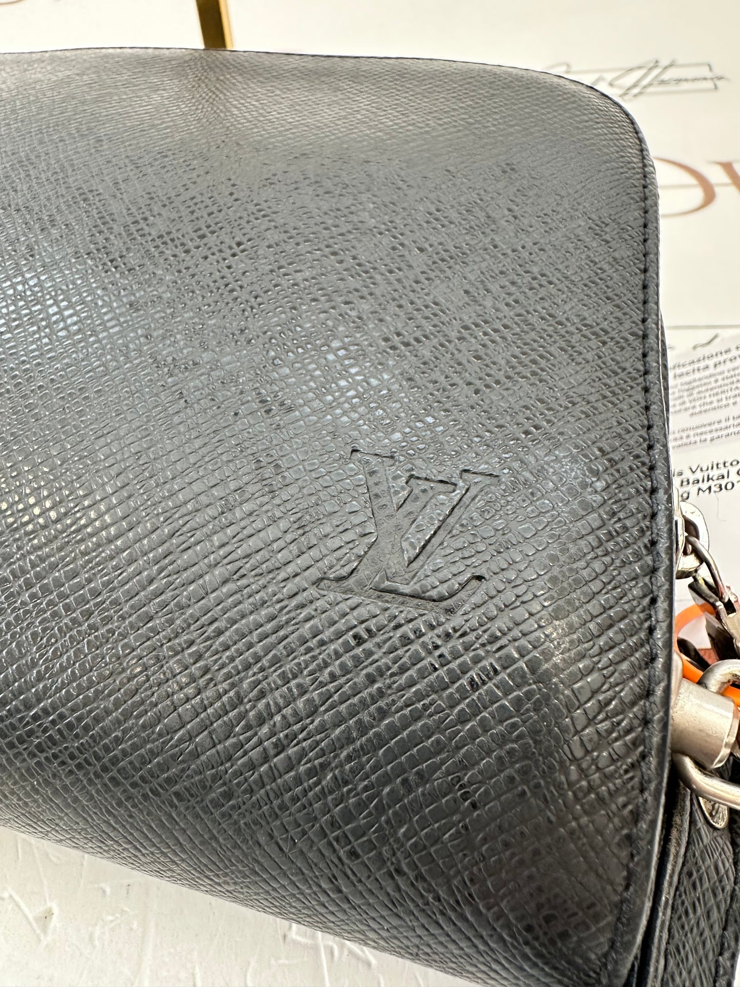 017805 - Louis Vuitton Black Taiga