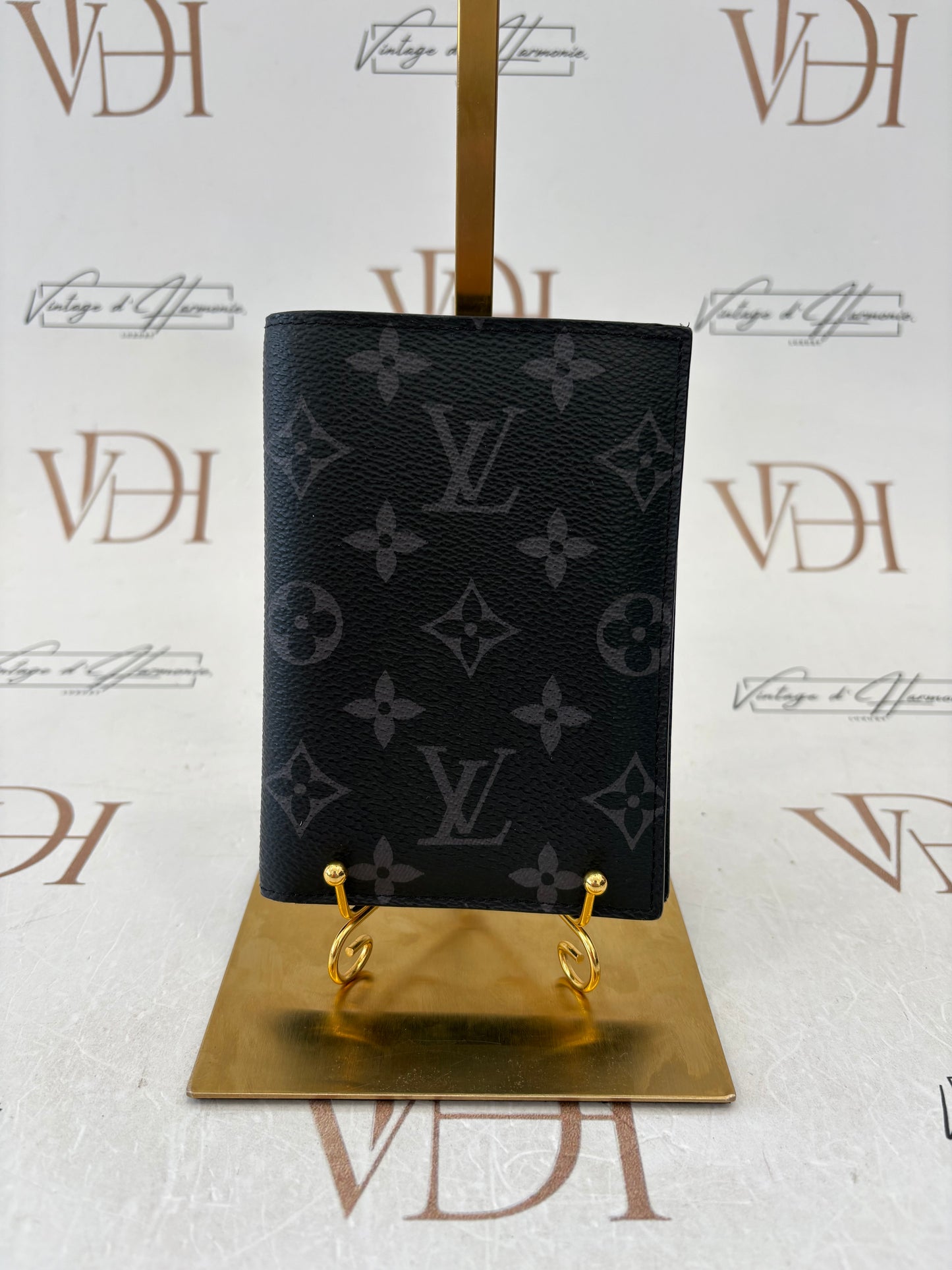 382536 - Louis Vuitton Monogram Wallet